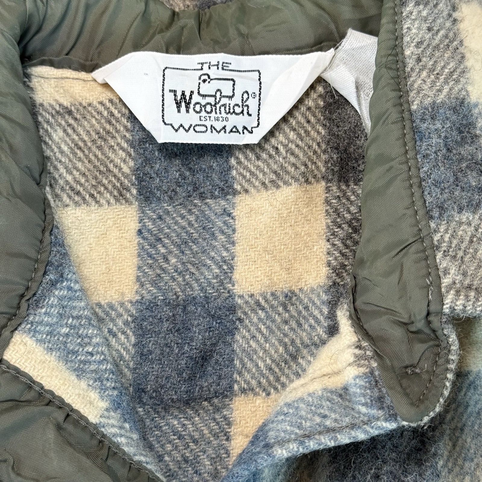 Vintage 70’s Woolrich Women’s Plaid Flannel Button Down Shirt Jacket Wool Blend