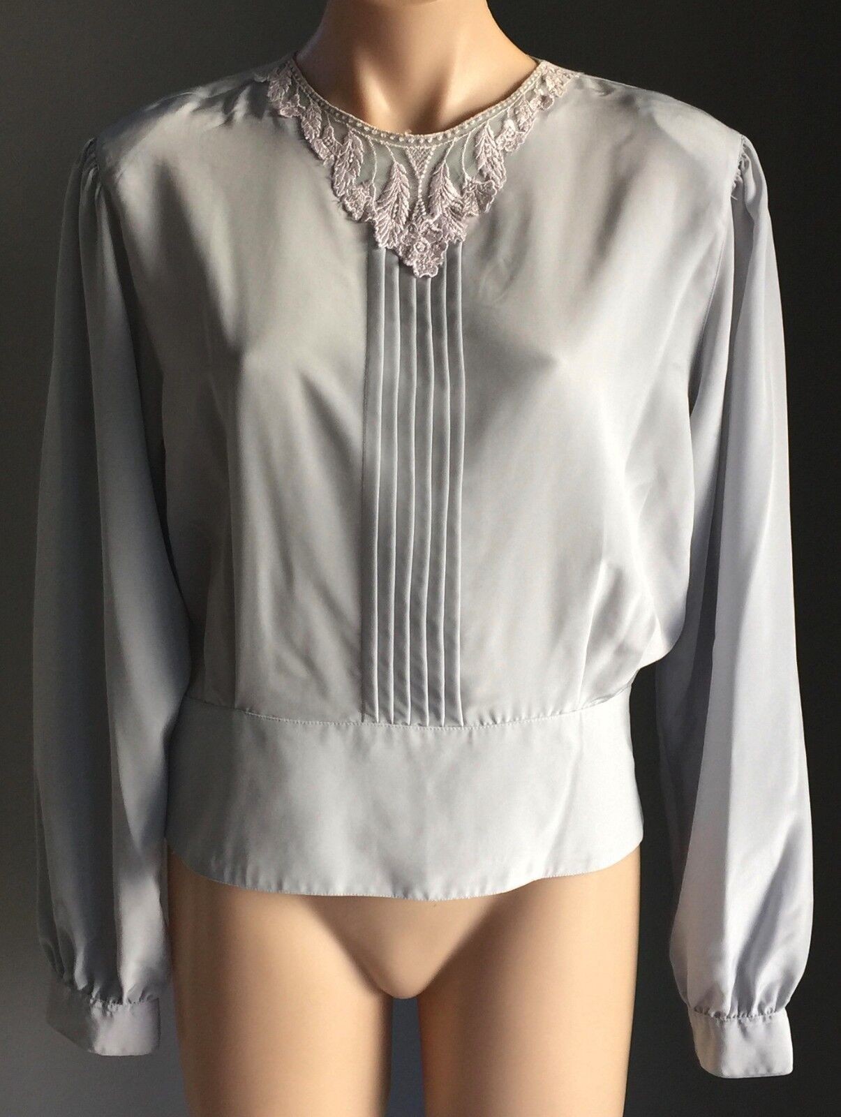 DAVID JONES EXCLUSIVE Top Dove Grey Long Sleeve PINK BUTTONS Blouse Lace Size 10