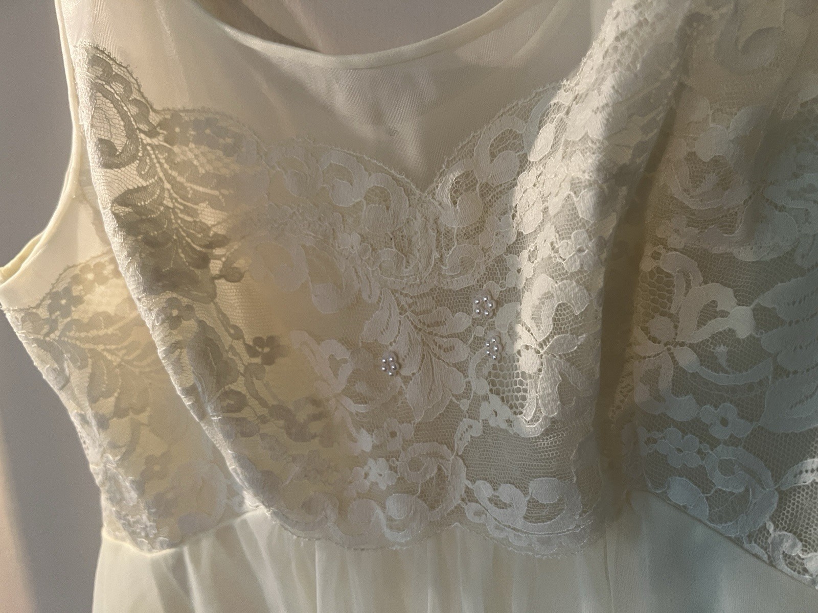 Vintage 80’s Shadow Line Yellow nightgown robe peignoir set lace nylon chiffon S