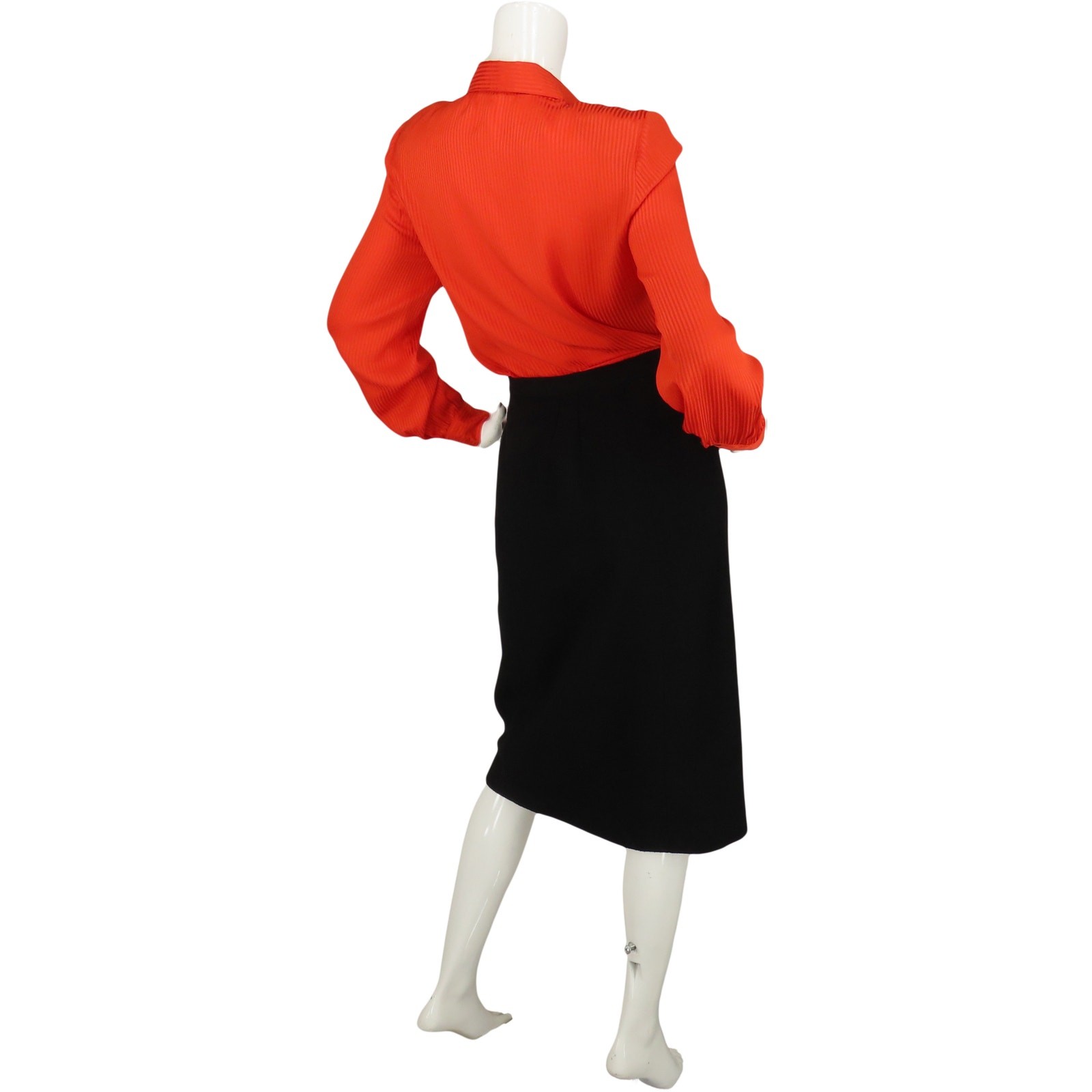 Vintage Harrods 70s Mod Librarian Black Skirt 28