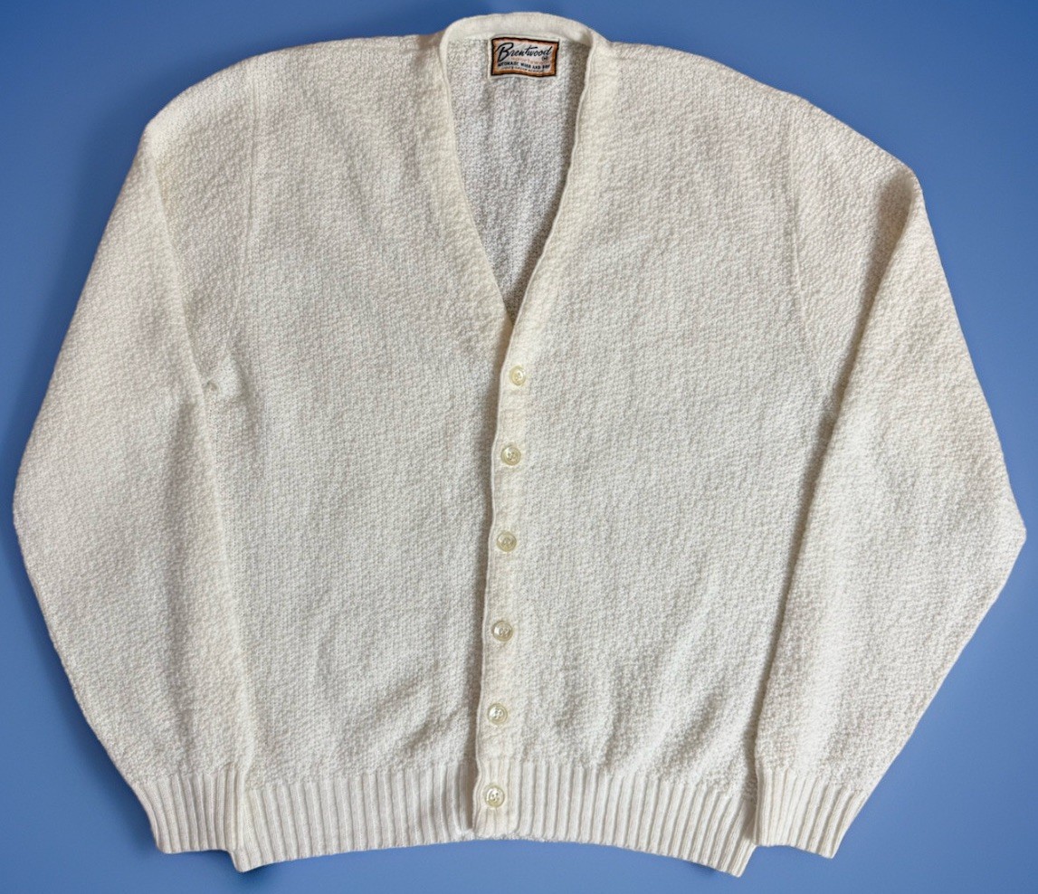 Vintage Medium White Cardigan Brentwood Sportswear 100% Orlon Acrylic