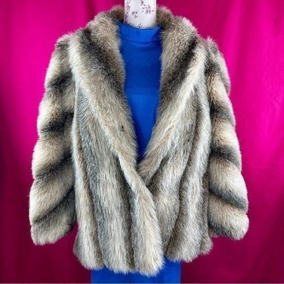 Vintage Faux Fur Striped Coat Brown Short Large Mob Wife Glam Luxury Chic