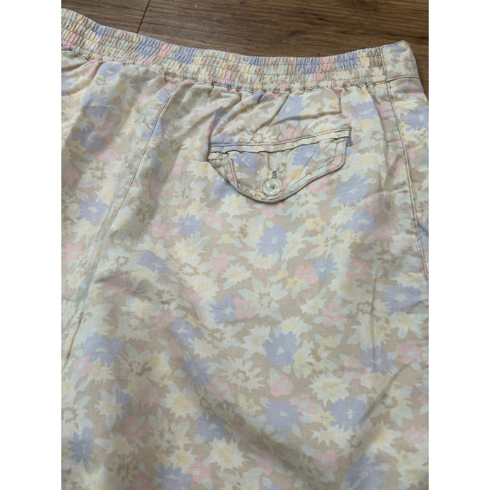 Coastal Grandmother Cottagecore Floral Linen Blend Shorts 28” Waist Petite 8 ^