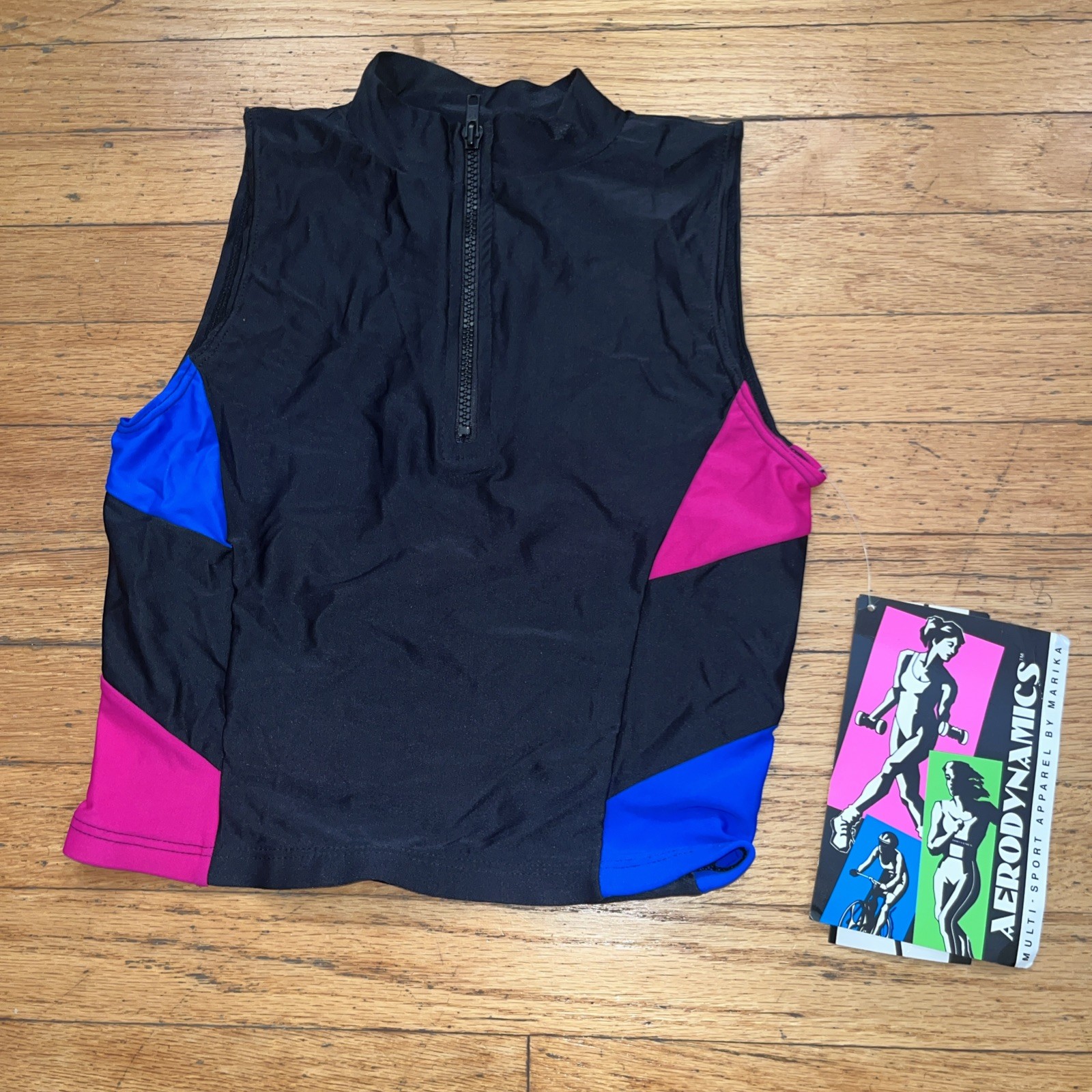 Vintage Aerodynamics Marika 80s Dance Geometric exercise top medium