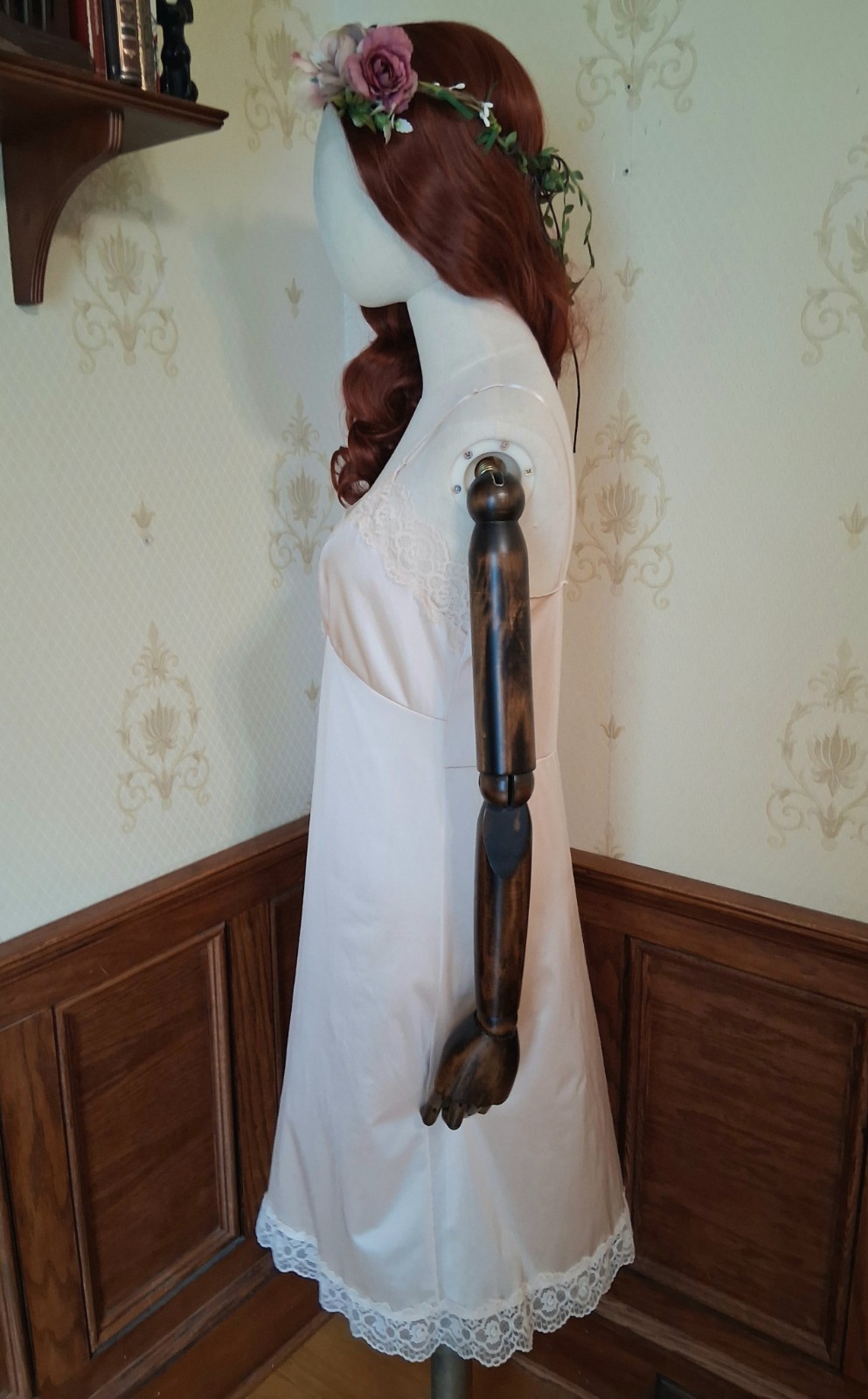 Vintage 1970s 1980s Sliperfection Beige Lacy Cottagecore Balletcore Slip Dress