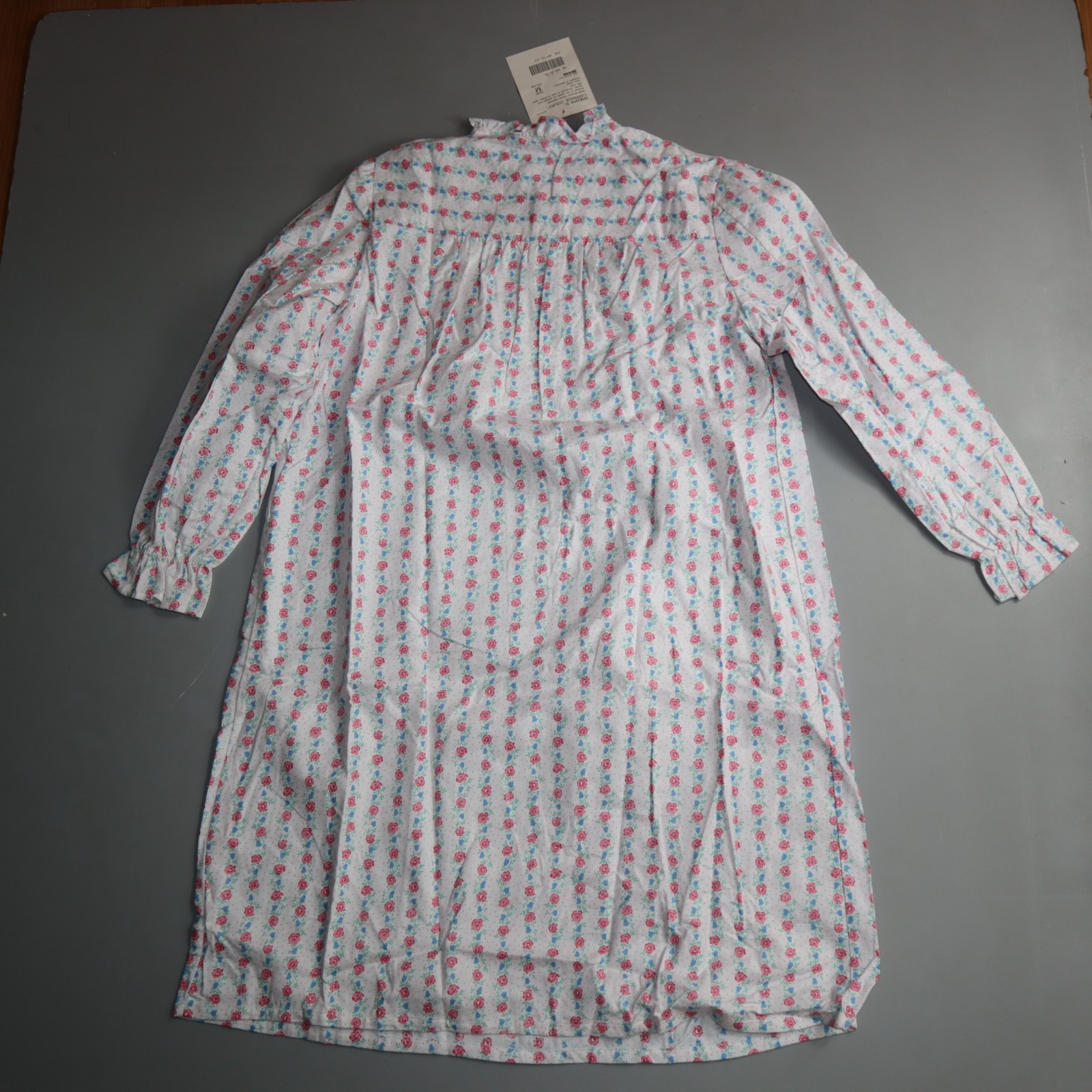 Vtg Sears Carriage Court Flannel Night Gown Short Medium Measures Small Flowers