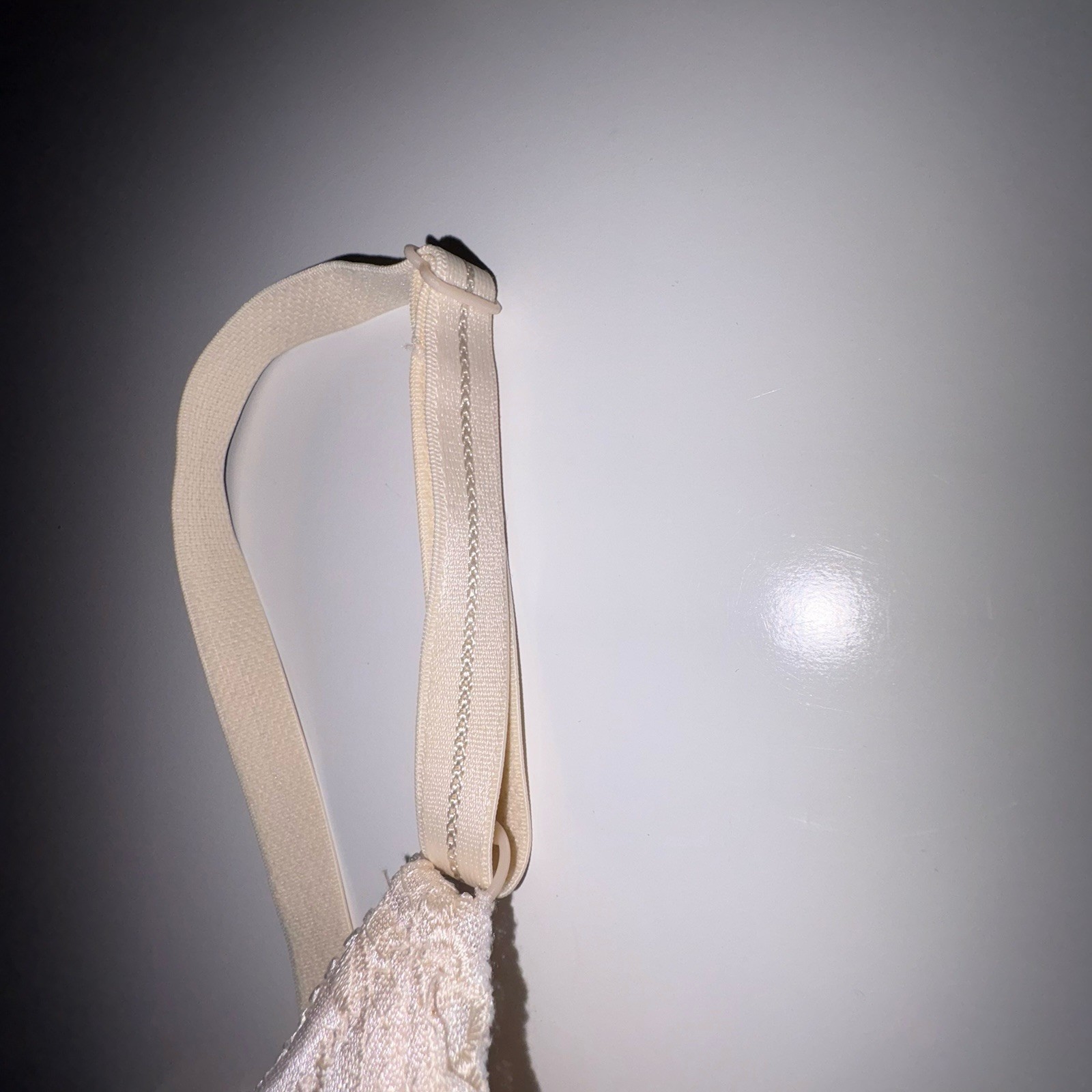 Vintage Bestform Bra Size 34A Ivory Floral Embroidered Wire Free Soft Lined Cups