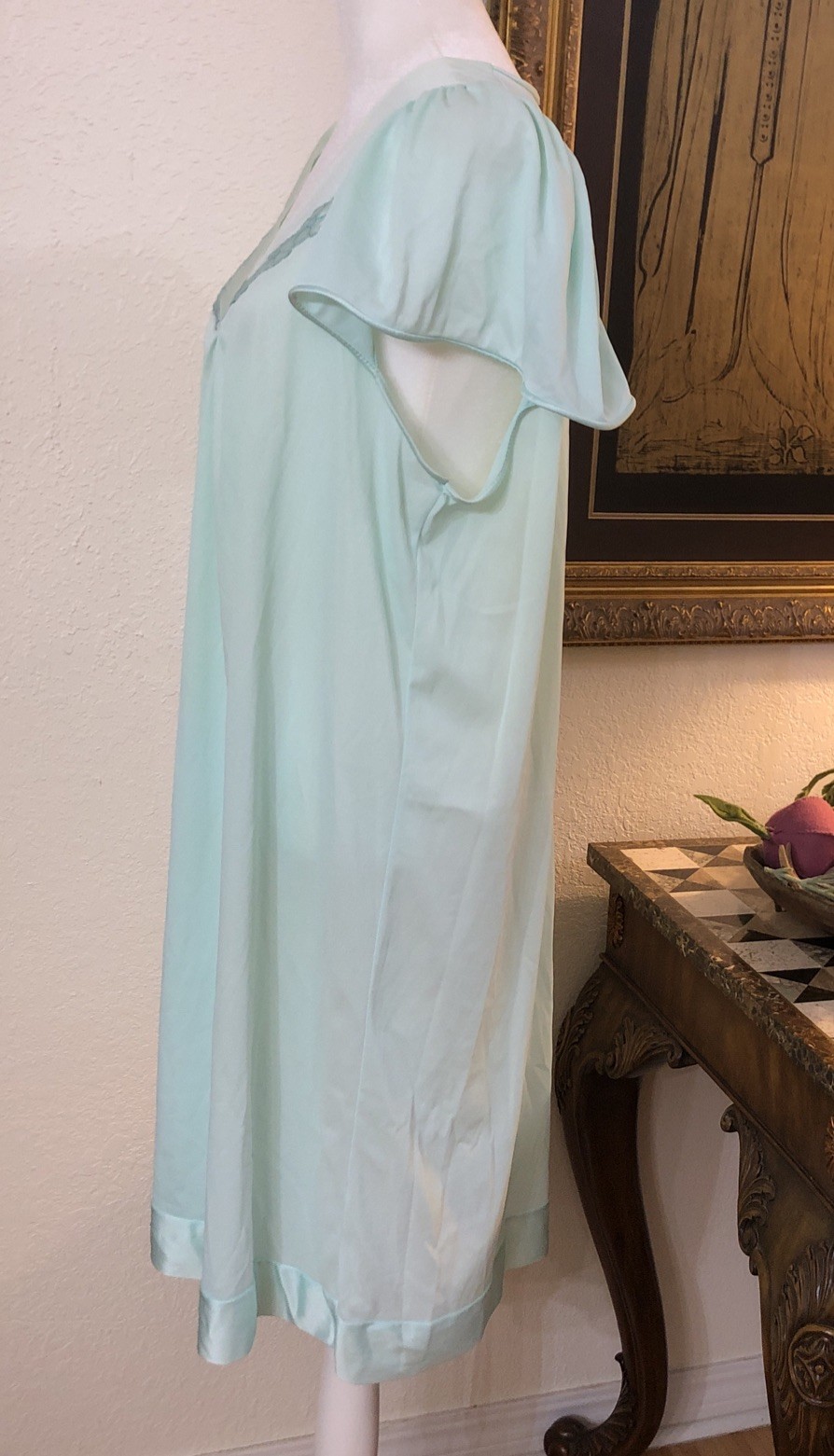 VTG Vanity Fair Nightie Sz L Flowy Cap Sleeves Seafoam Night Gown Nylon