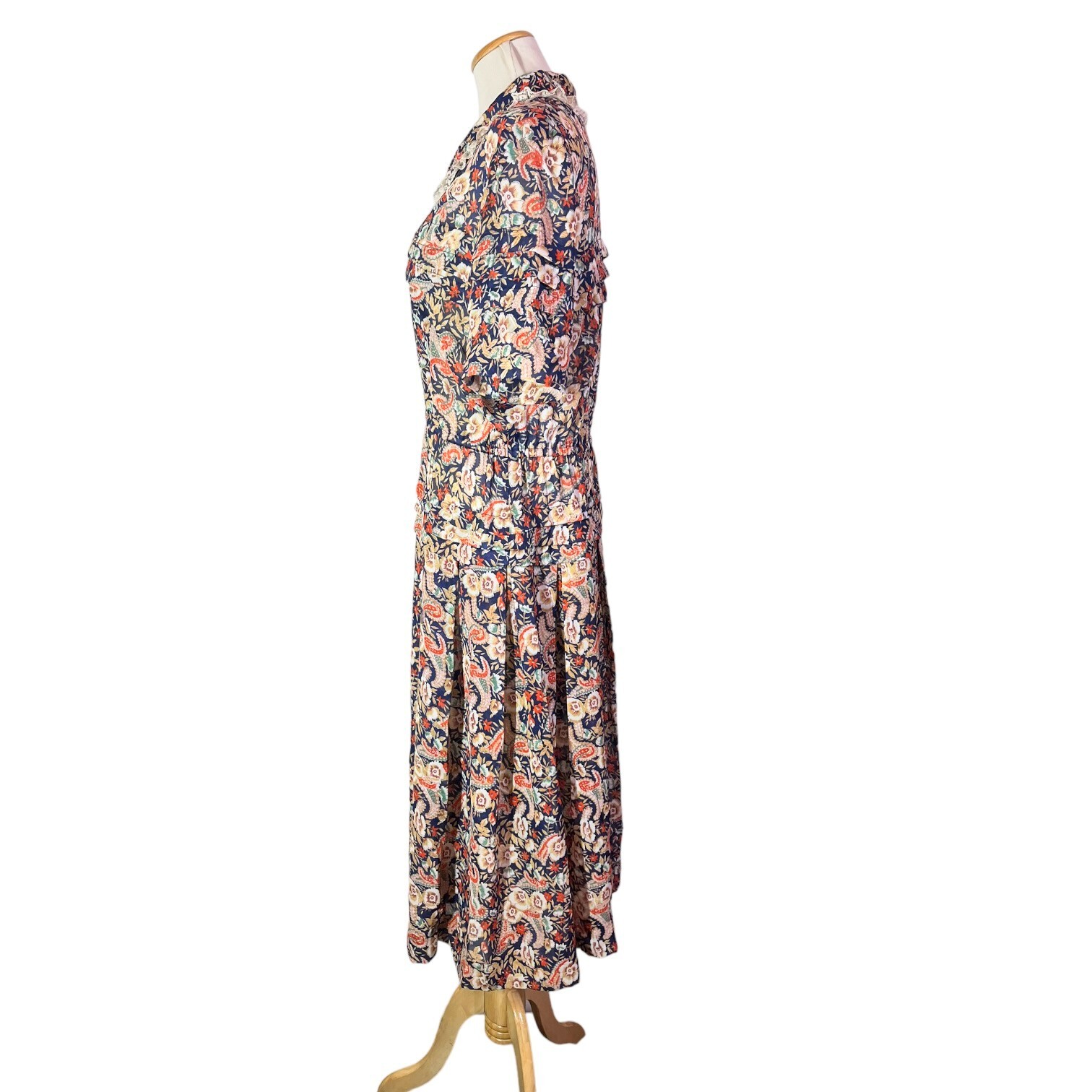 Vintage Unbranded Floral Shirtdress Sheer Lace Collar Fits 10/12