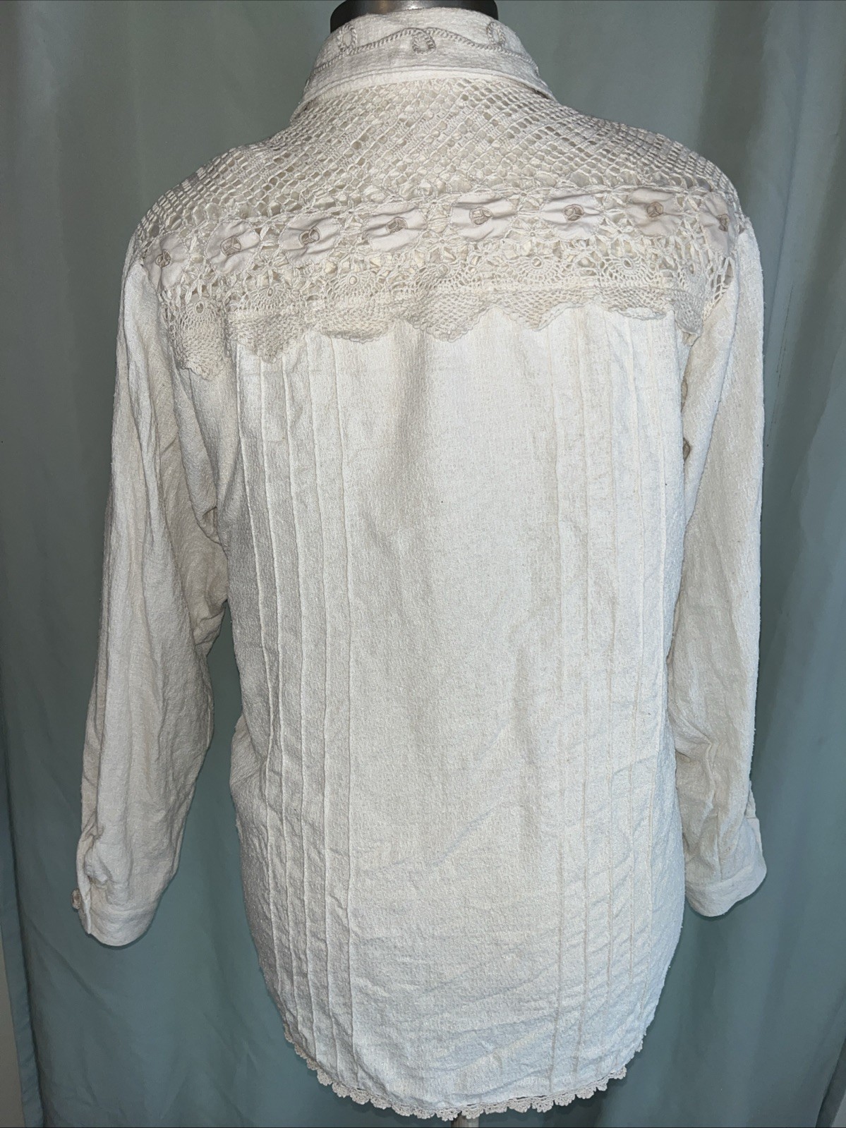 Vintage Lim’s Button Front Crochet Shirt Cream Silk