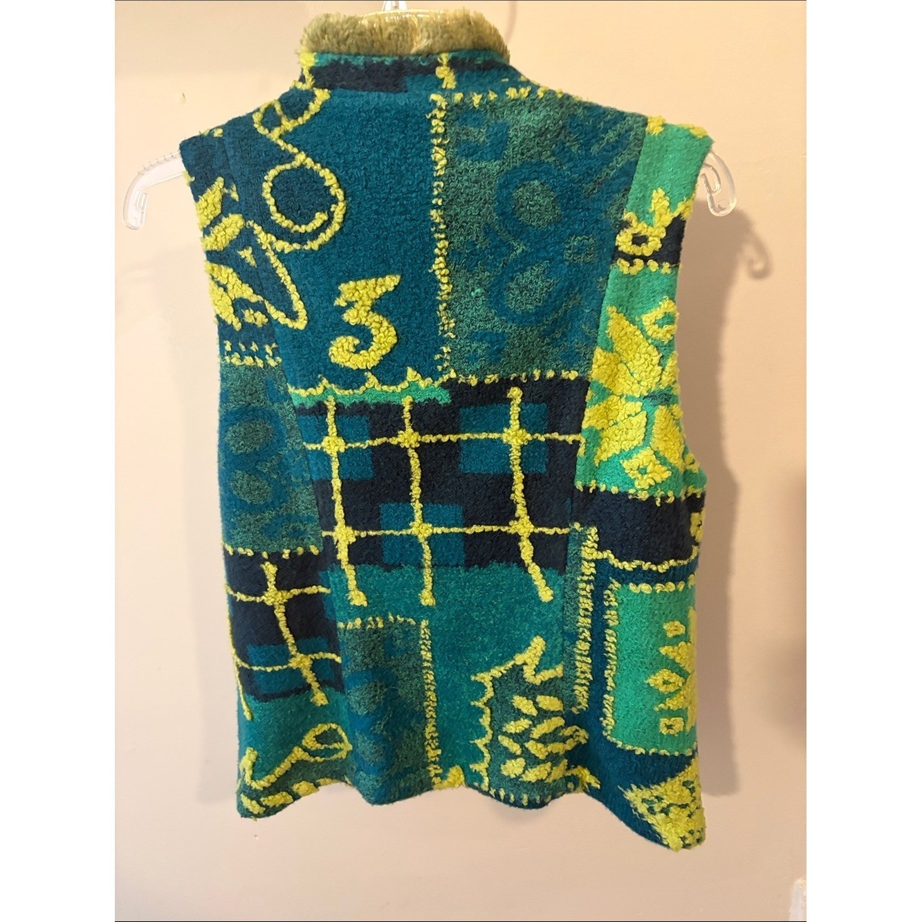 Vintage Wraps by Canvasbacks Artsy Abstract Vest Teal Green Boho Art to Wear