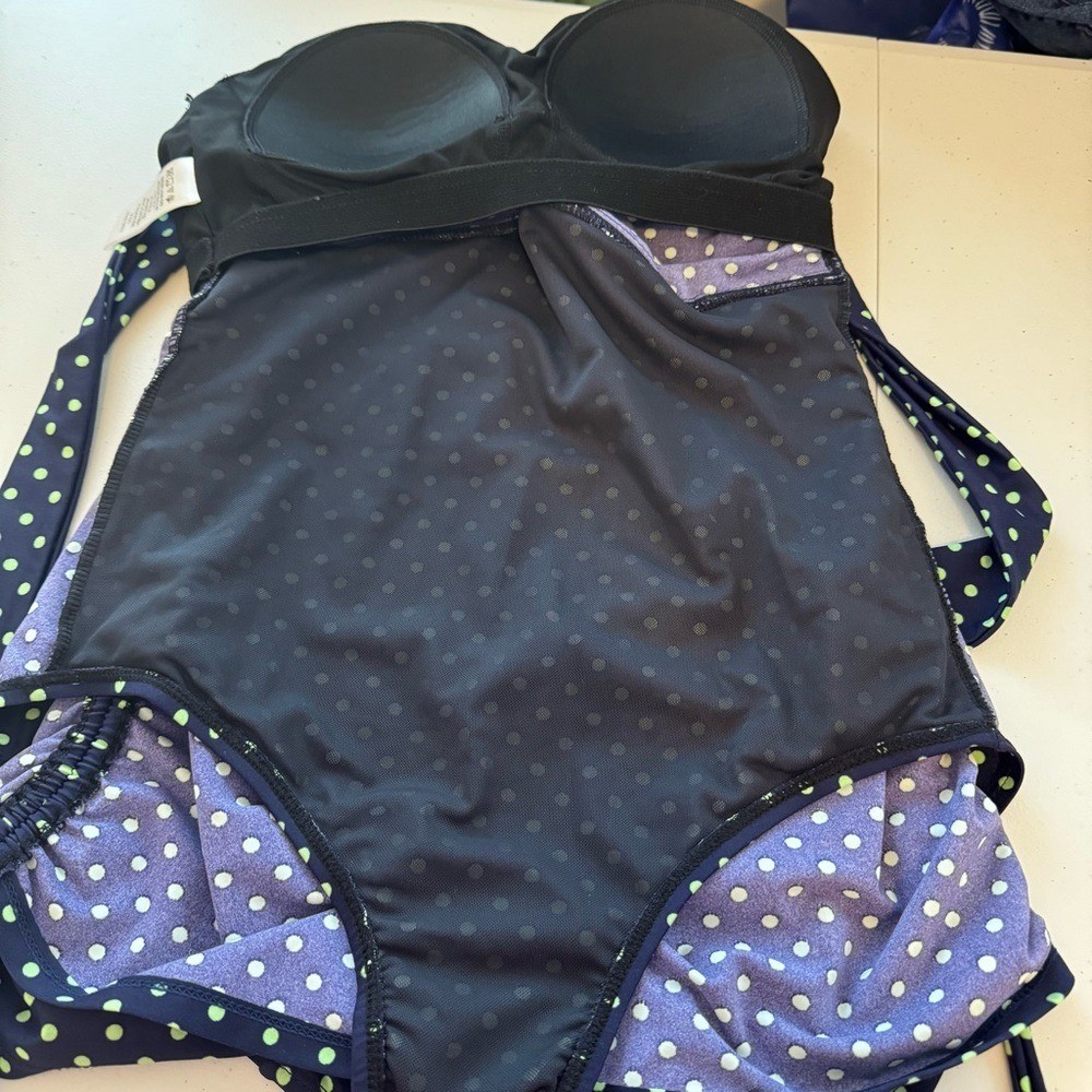 Swimsuits For All Retro Navy and Green Polka Dot One Piece Swimsuit Size 8