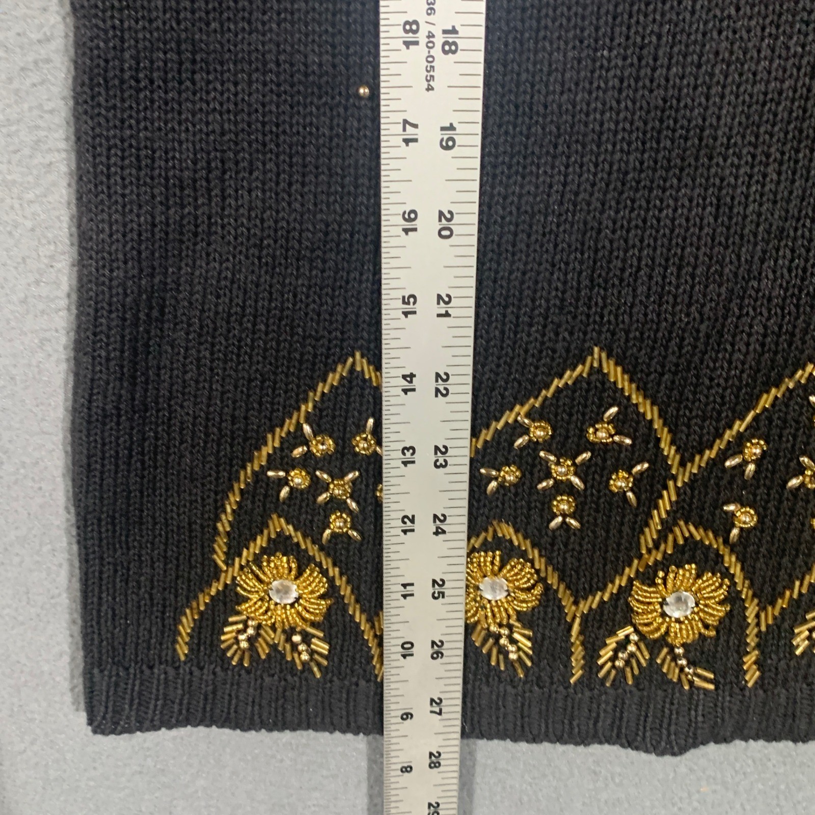 Vintage Victoria Harbour Black Gold Beaded Sequin Floral Knit Sweater Womens M