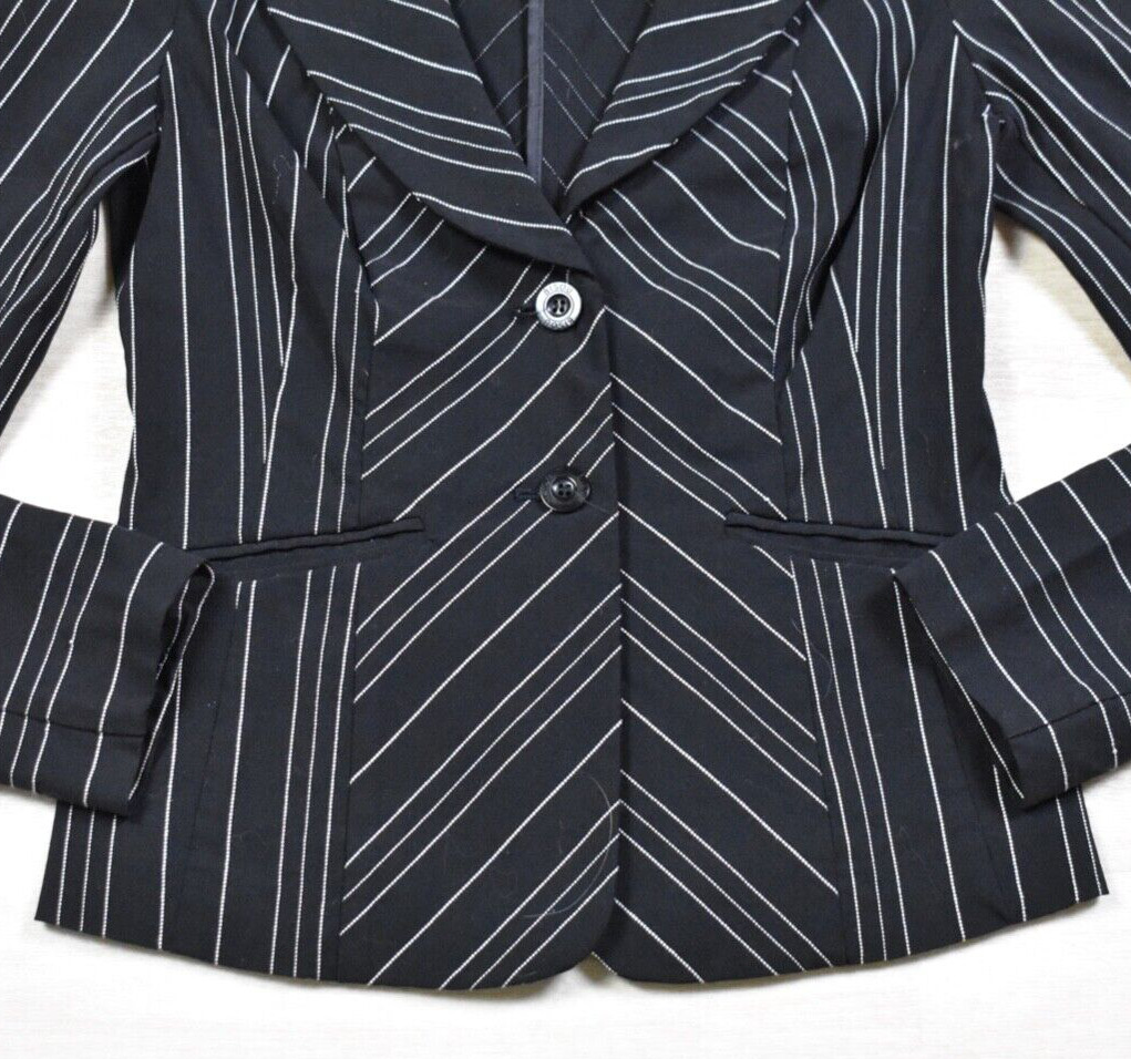 Y2K Bisou Bisou Black Pinstripe Blazer Fitted Size 6 VTG 2000s