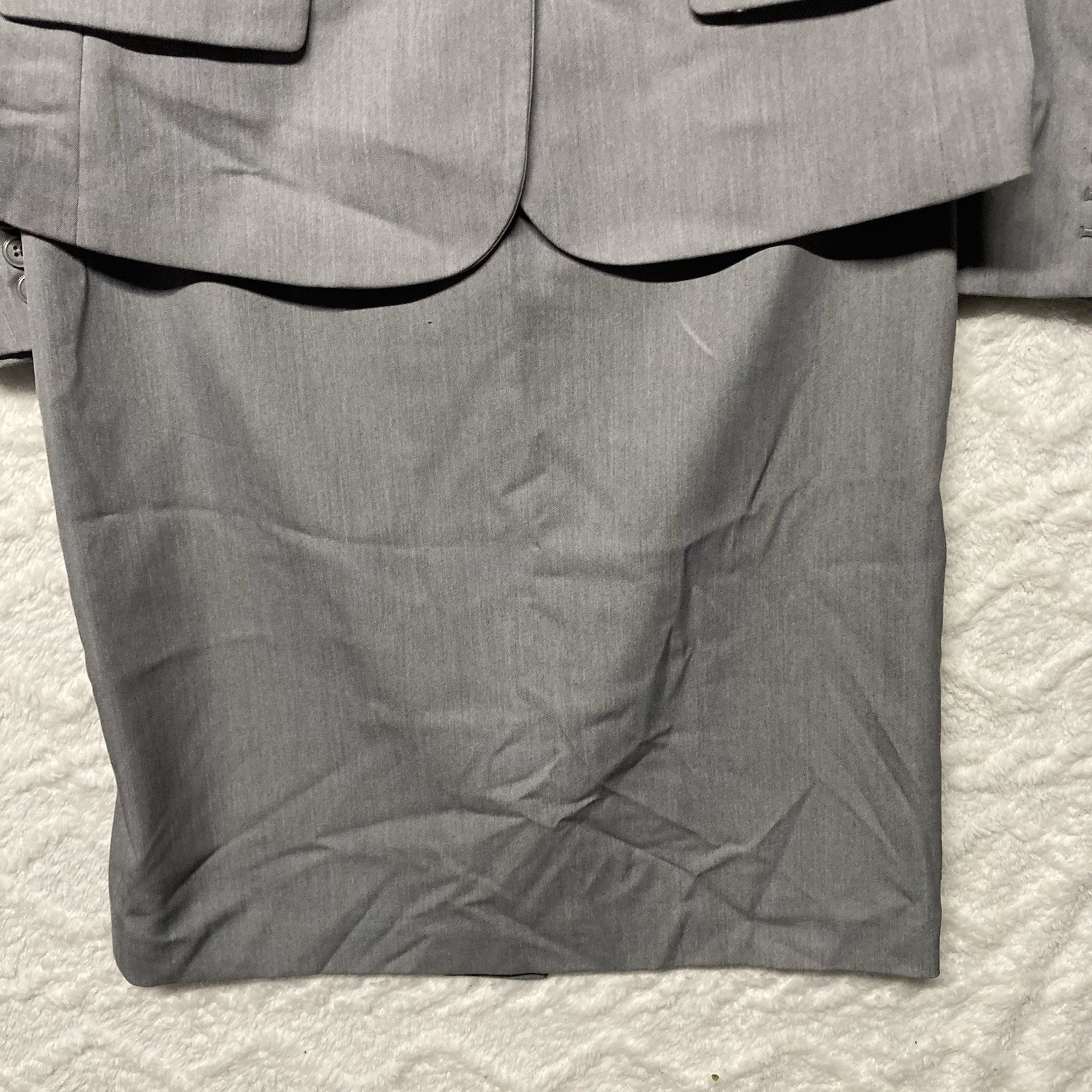 Skirt Suit Womens Size 10 Stretch Gray ANNE KLEIN 2 piece Professional Workwear