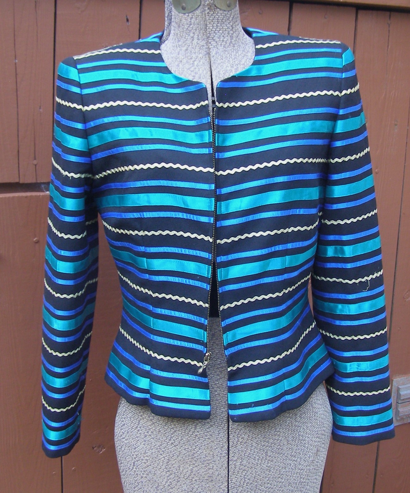 Vintage Maggy London Crop Elegant Blue Black Gold Tape Trim Jacket Blazer