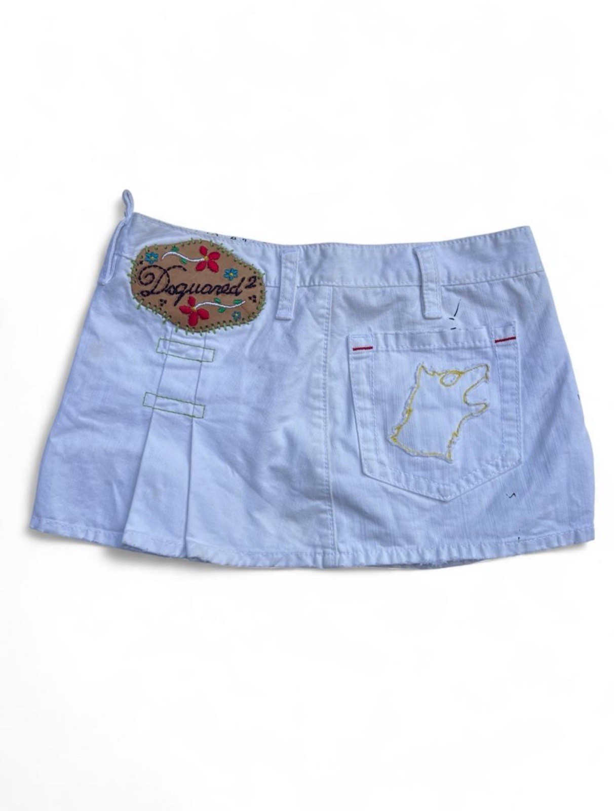 Rare Vintage Dsquared2 Runway White Mini Skirt with Embroidered Patch 30 Waist