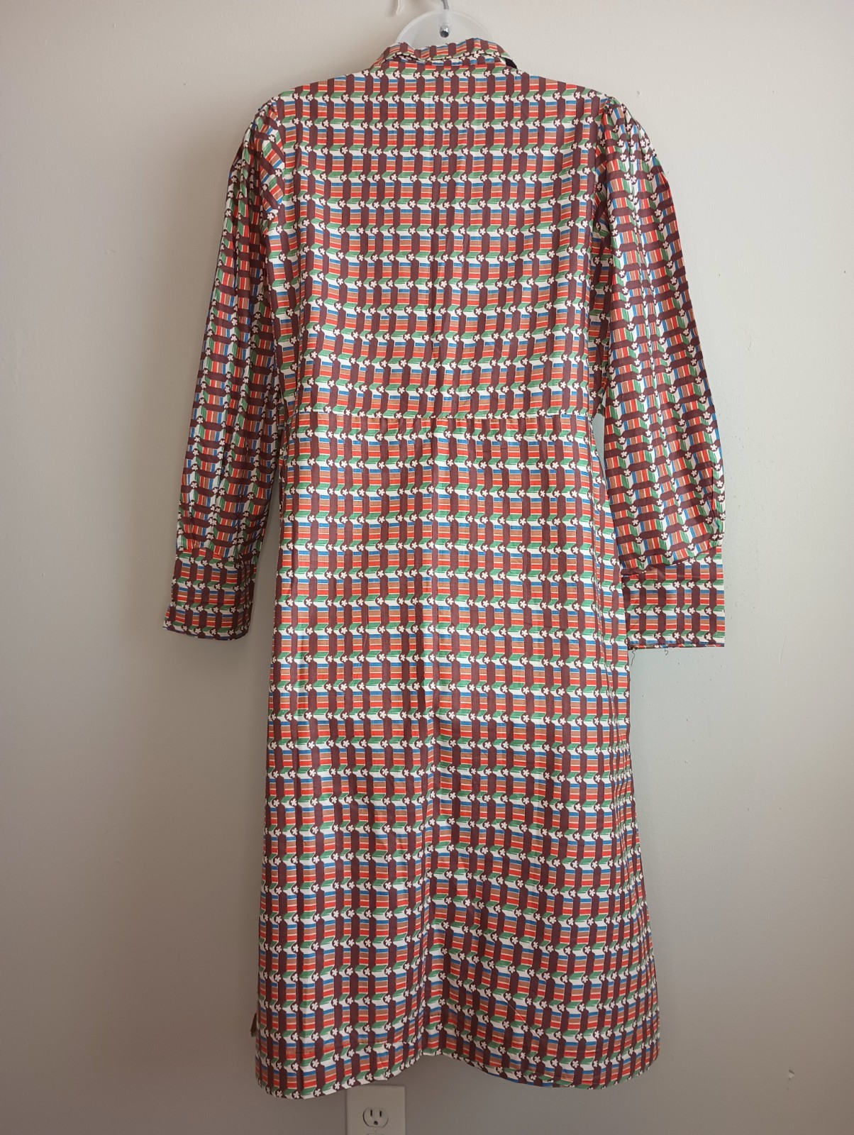 Vintage 70s Funky Mod Shirt Dress With Green Buttons Size Medium