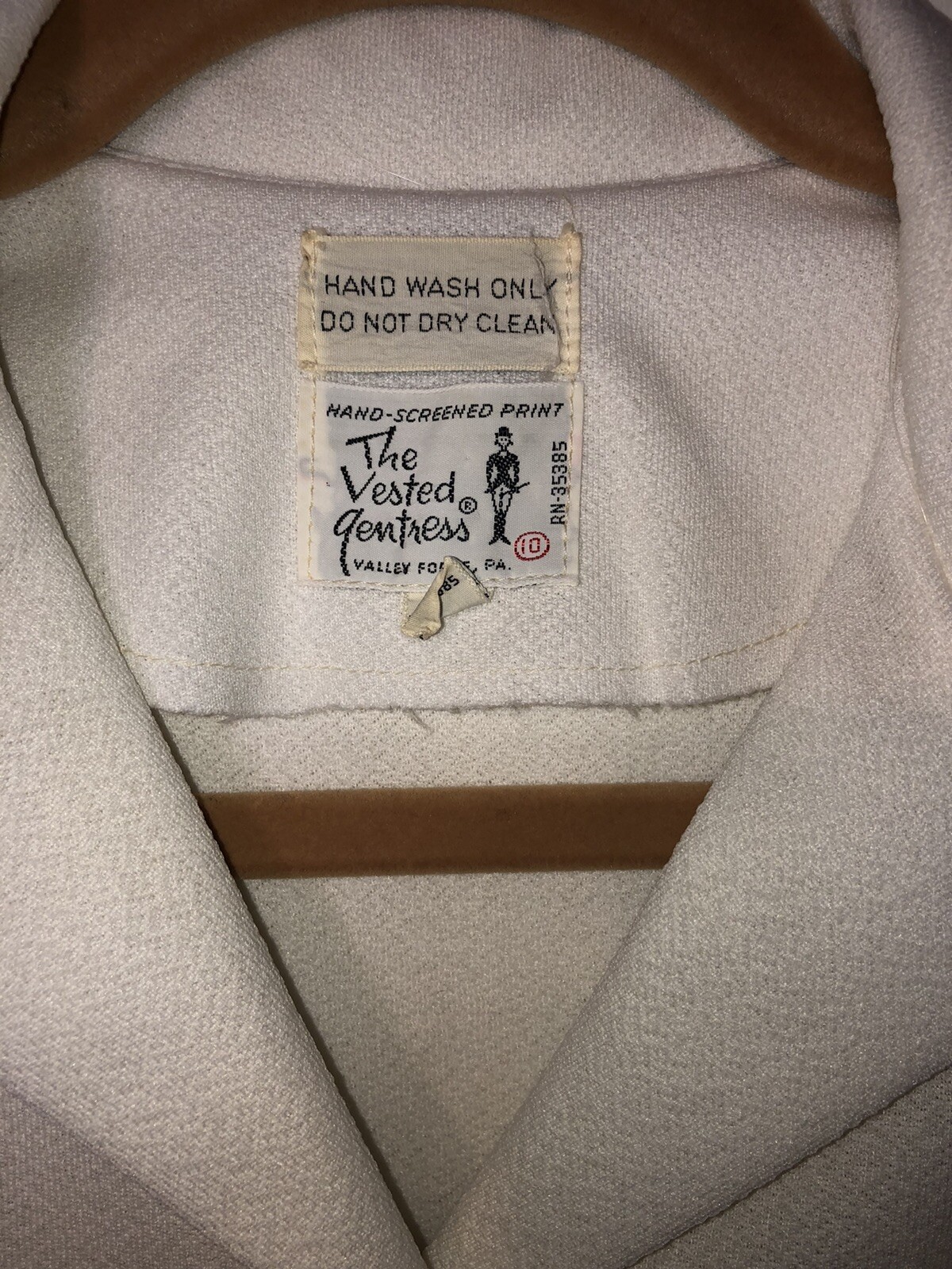 The Vested Gentress Vintage 1970s Dress – Rare Tortoise And The Hare Print