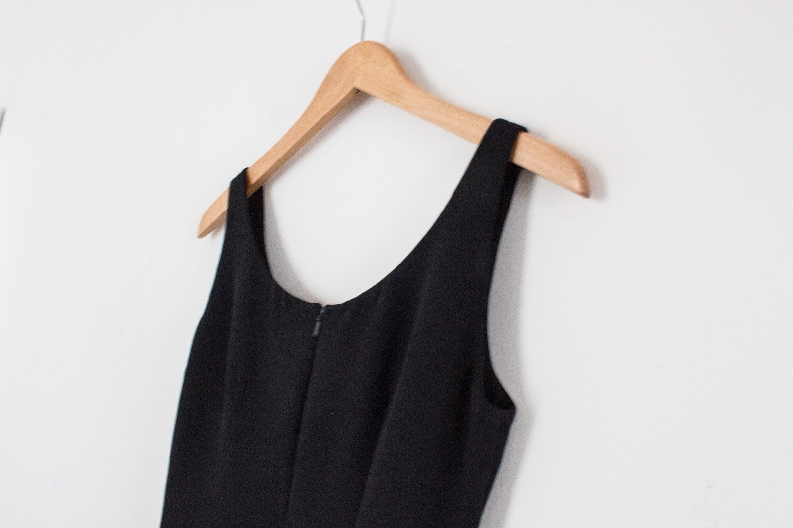 David Warren New York | Vintage 90’s Sleeveless Black Cocktail Dress | Size 4