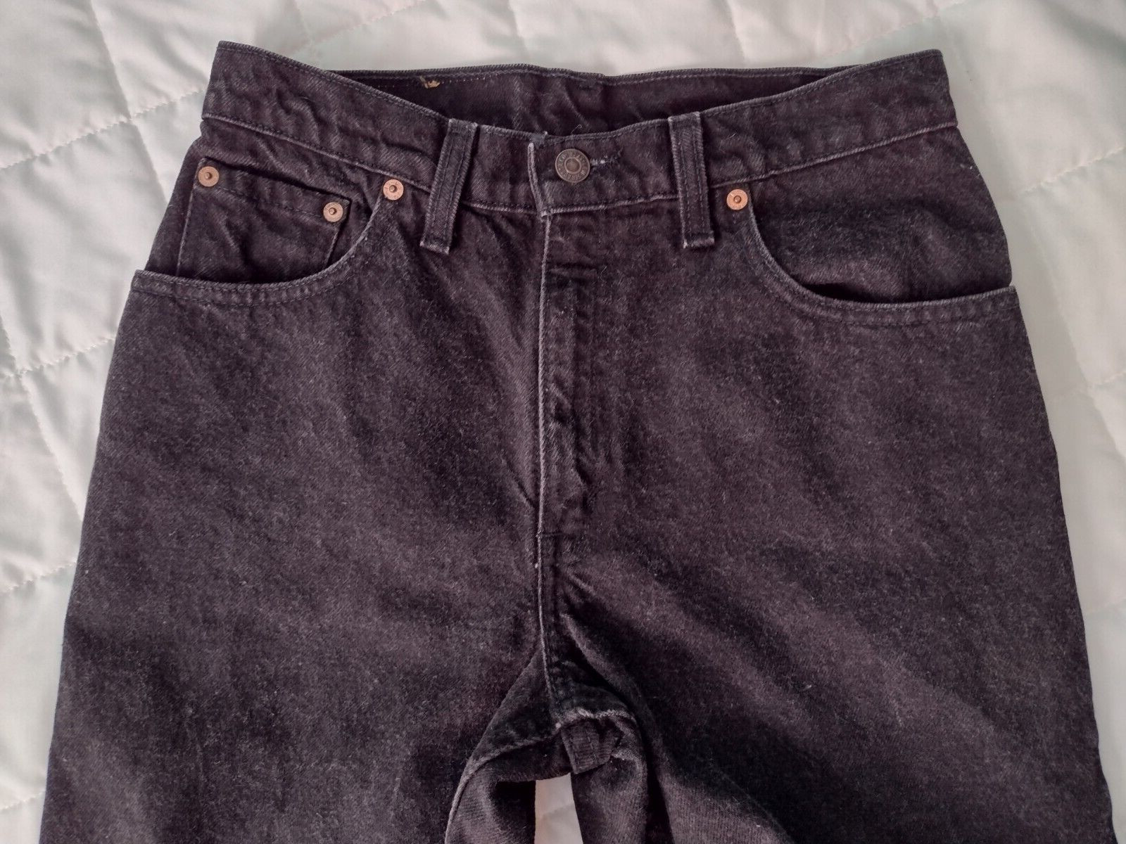 VTG Levis Black 550 Jeans Juniors 9 L Relaxed Fit Tapered Leg Actual 28 x 32
