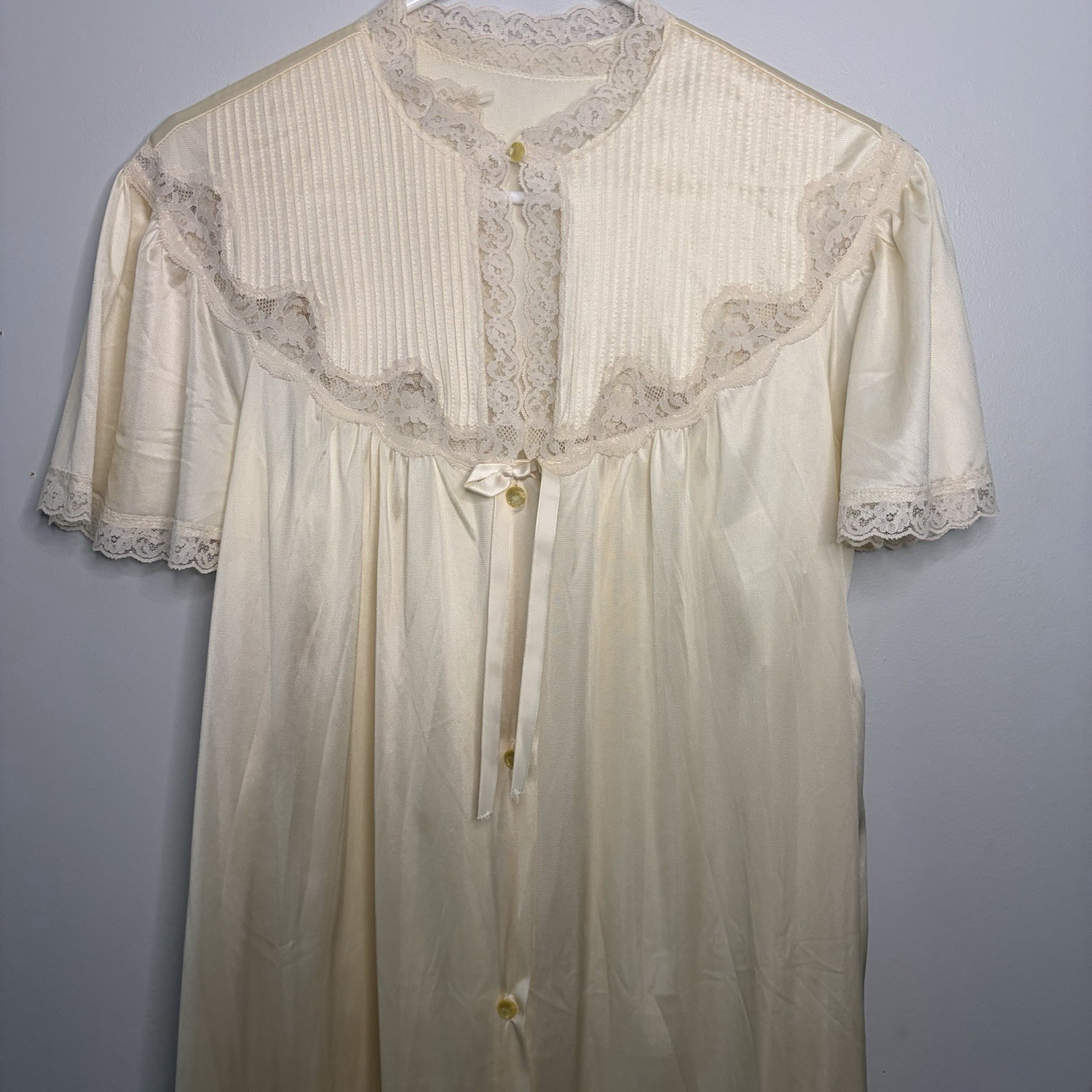 Vintage Peignoir Set Cream With Lace Detail Has Some Flaws Size Medium JCPenney