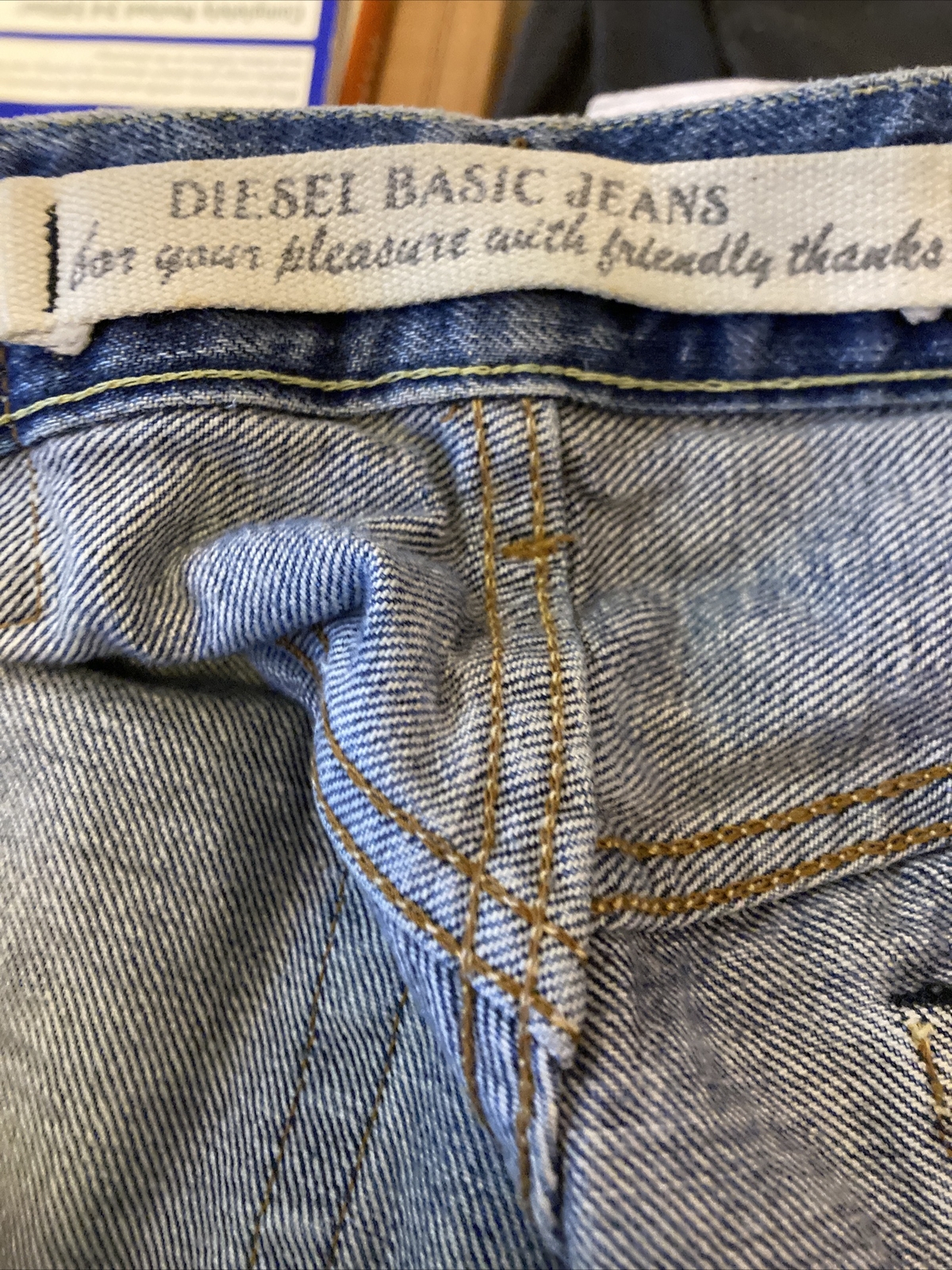 VTG Momwear Y2K Diesel brand Vintage Jeans Men’s Size 32 baggie y2k 1990