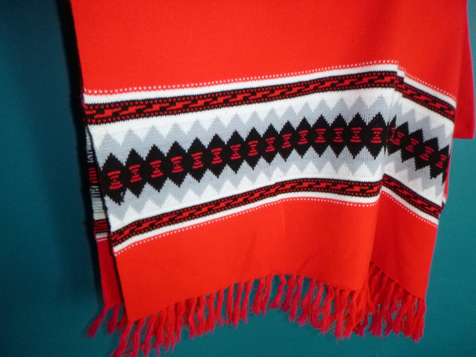 Vtg 60s Acrylic Knit Fringed Poncho Serape Red Gray Black Geometric