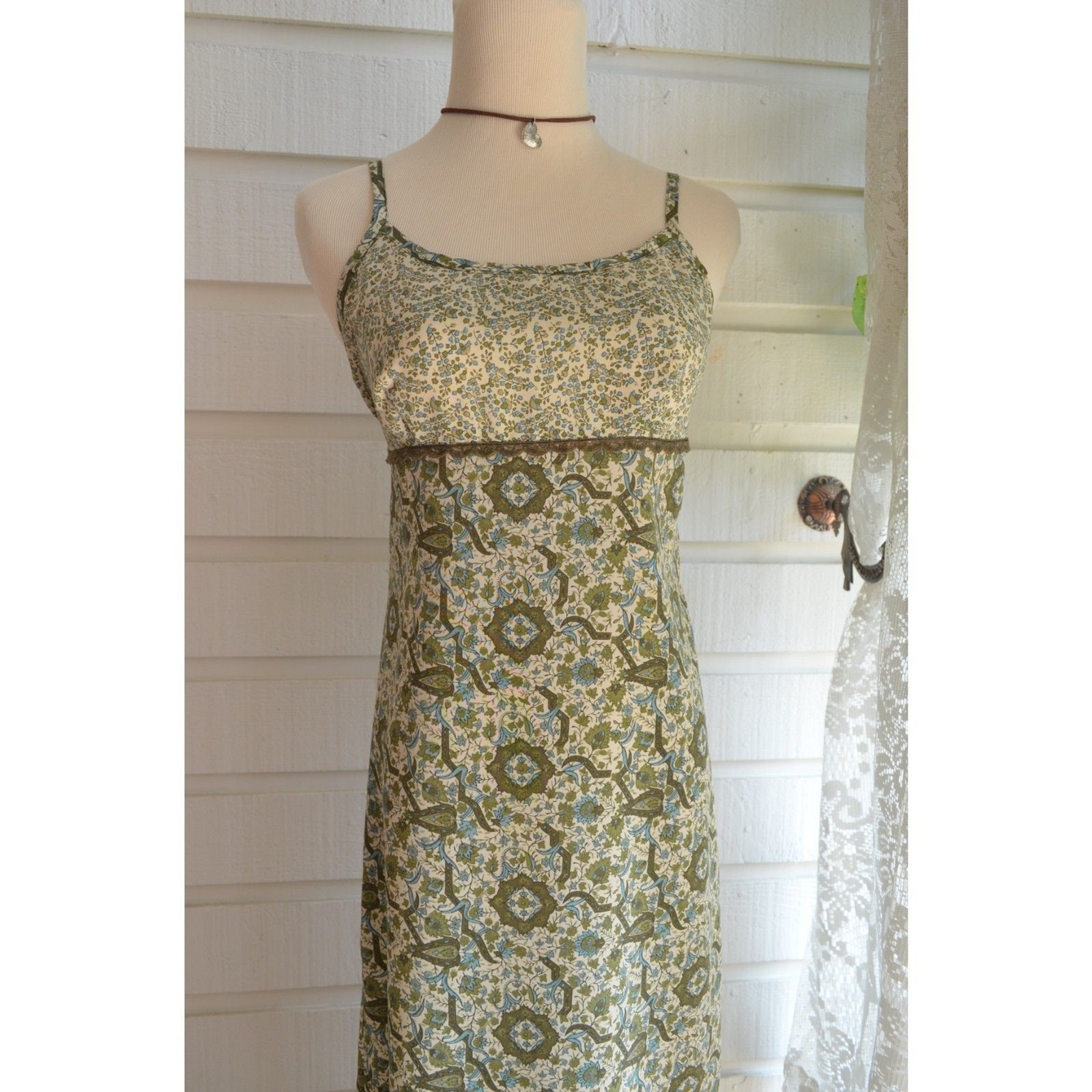 Vintage 90s Maurices Floral Dress Made in Mexico Empire Waist