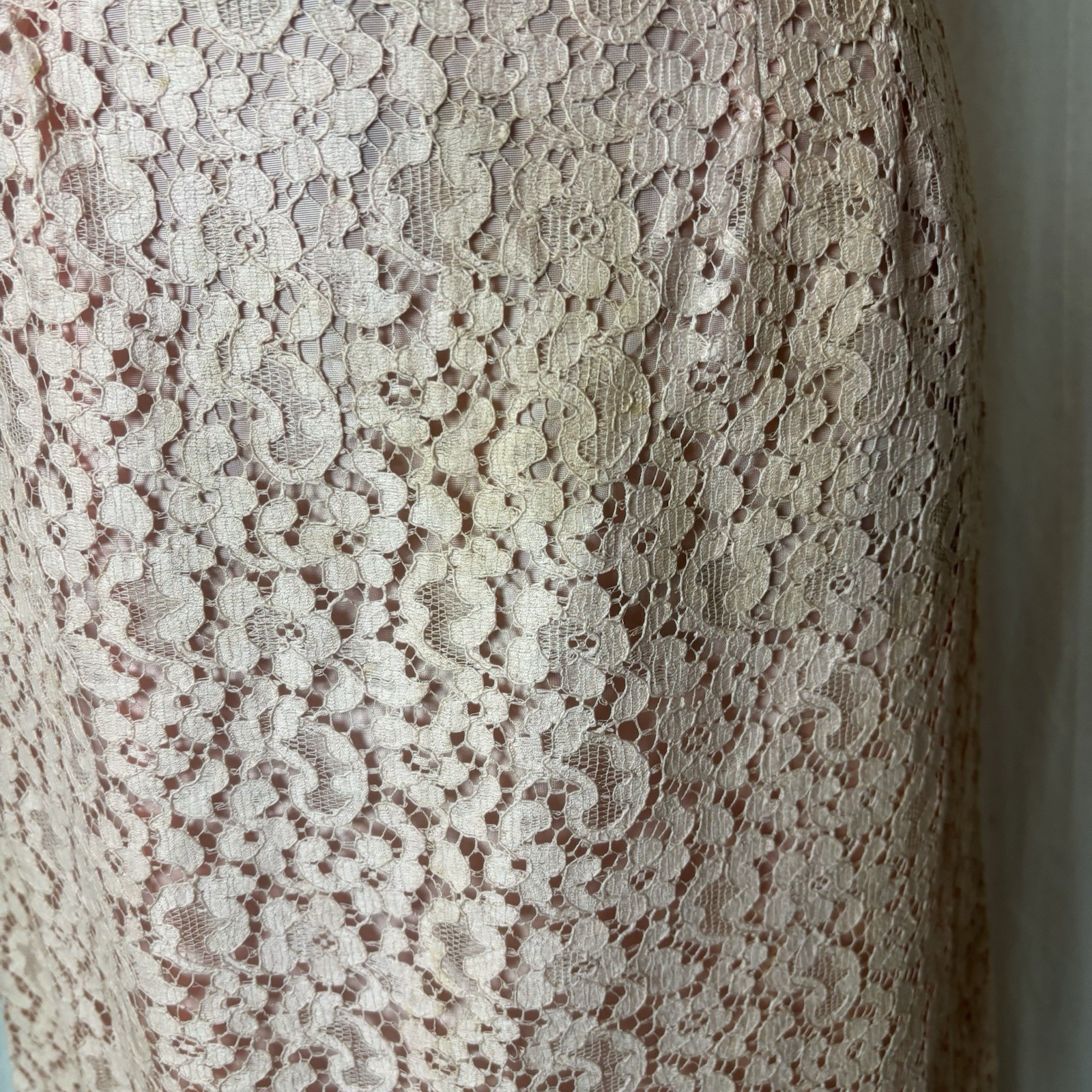 Vintage Pink Lace Body Con Wiggle Lined Cocktail Party Dress Sz S AS IS READ