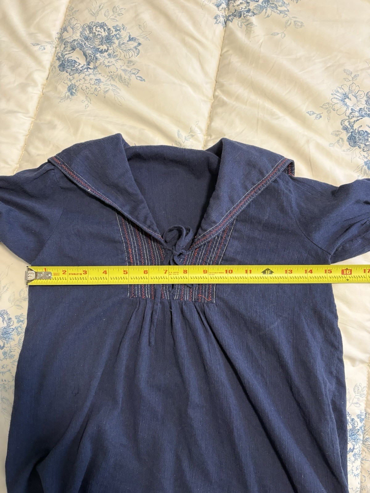 Vintage Women’s 1990s Navy Blue Shirt Blouse Top Sailor Collar Nautical Size S/M