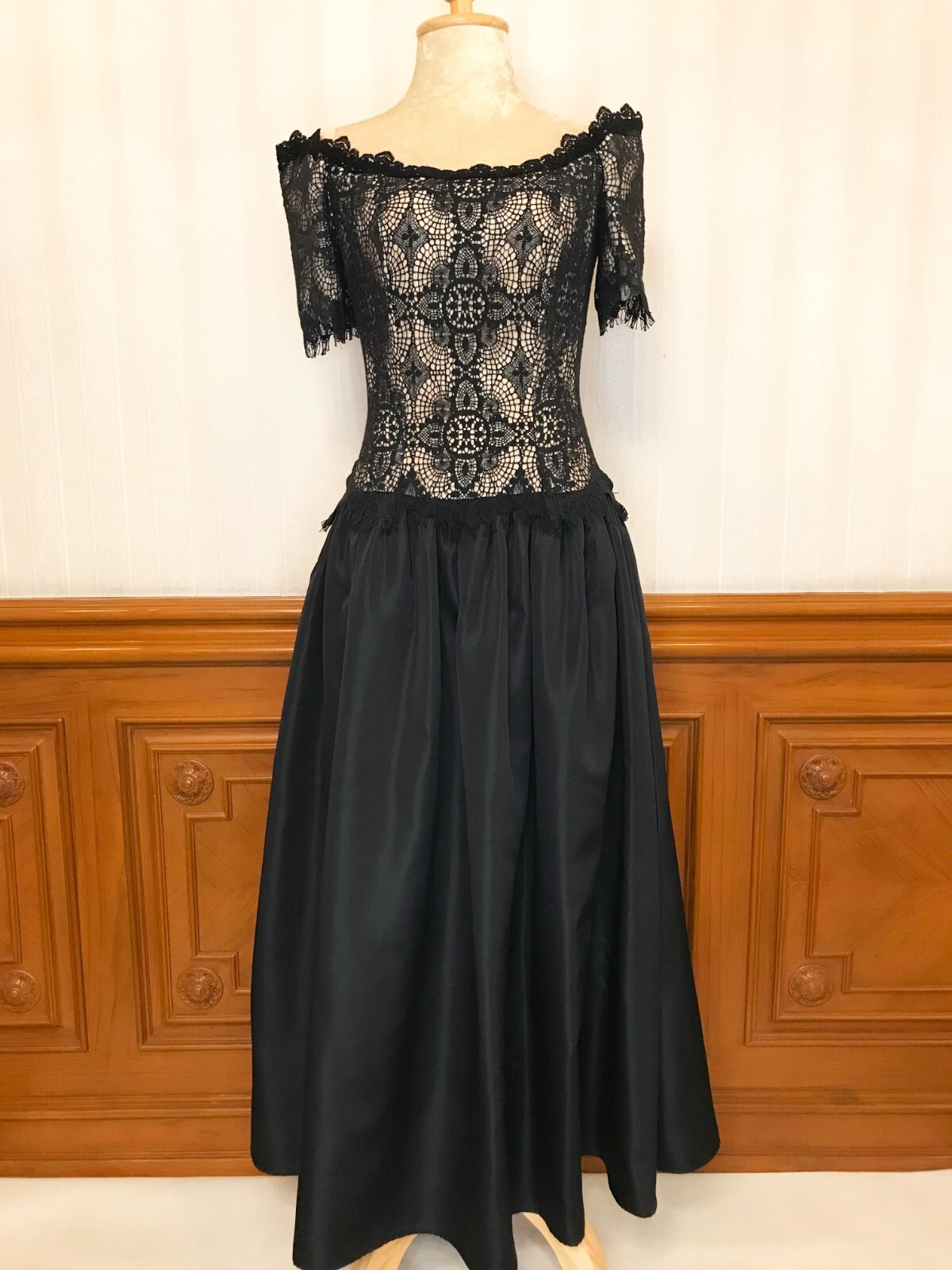 Vintage House of Bianchi Black Lace Long Prom Party Formal Dress Gown Sz 6 USA