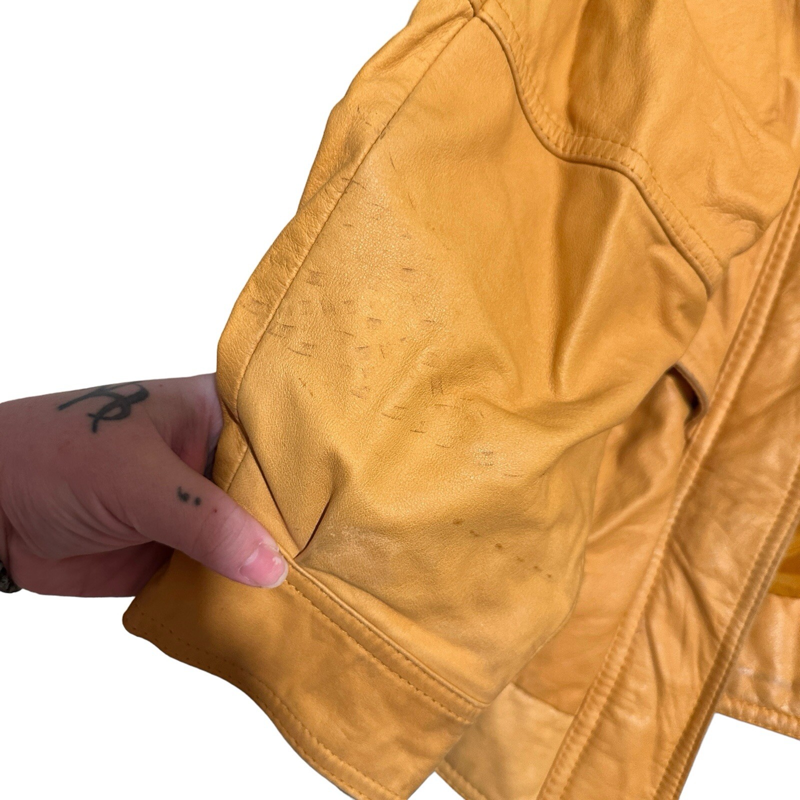 VTG WILSONS Women Yellow Leather Jacket Thinsulate Thermal Insulation Lining, M