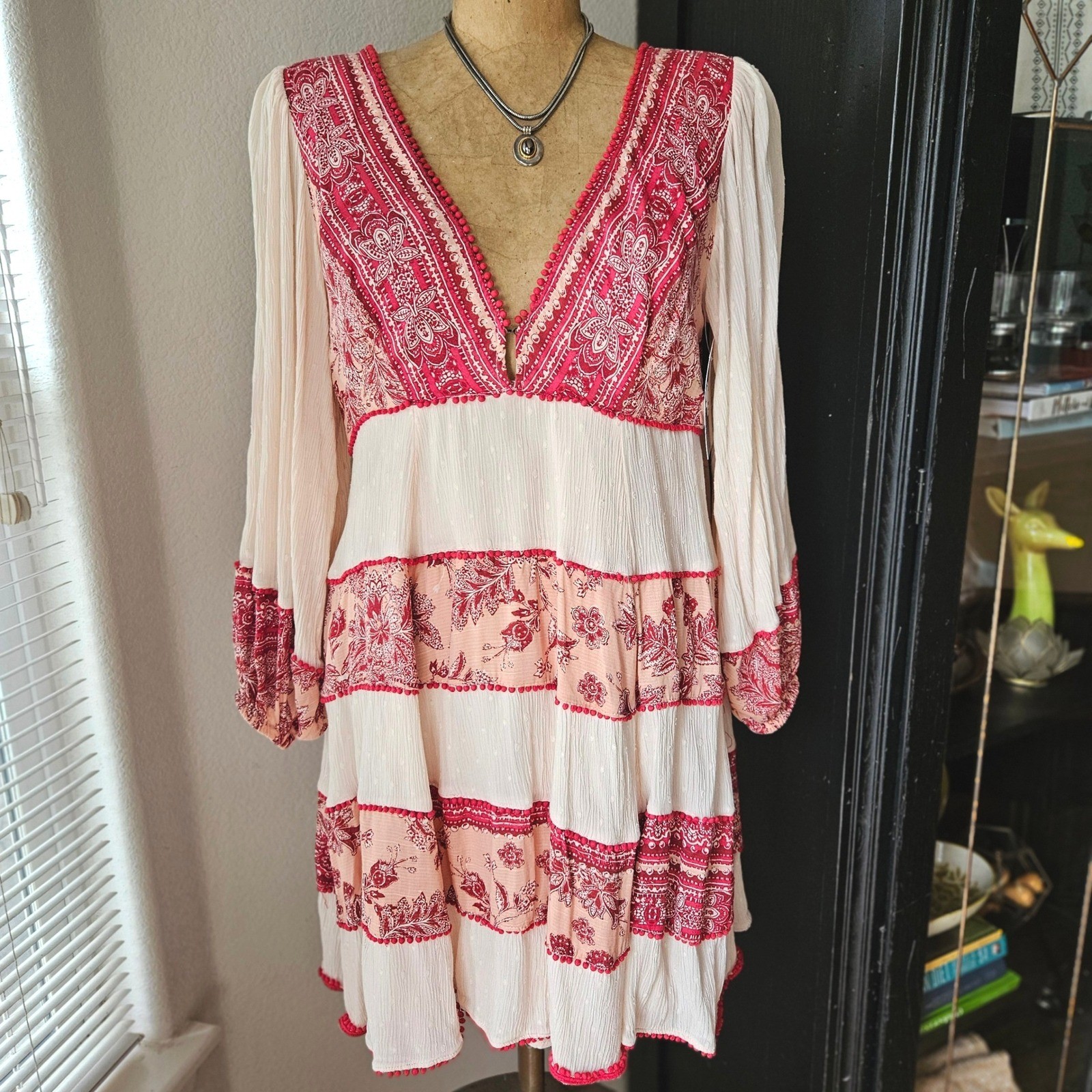 Free People Boho Tiered Mini Dress M Pink Ivory V Neck Long Sleeve Festival