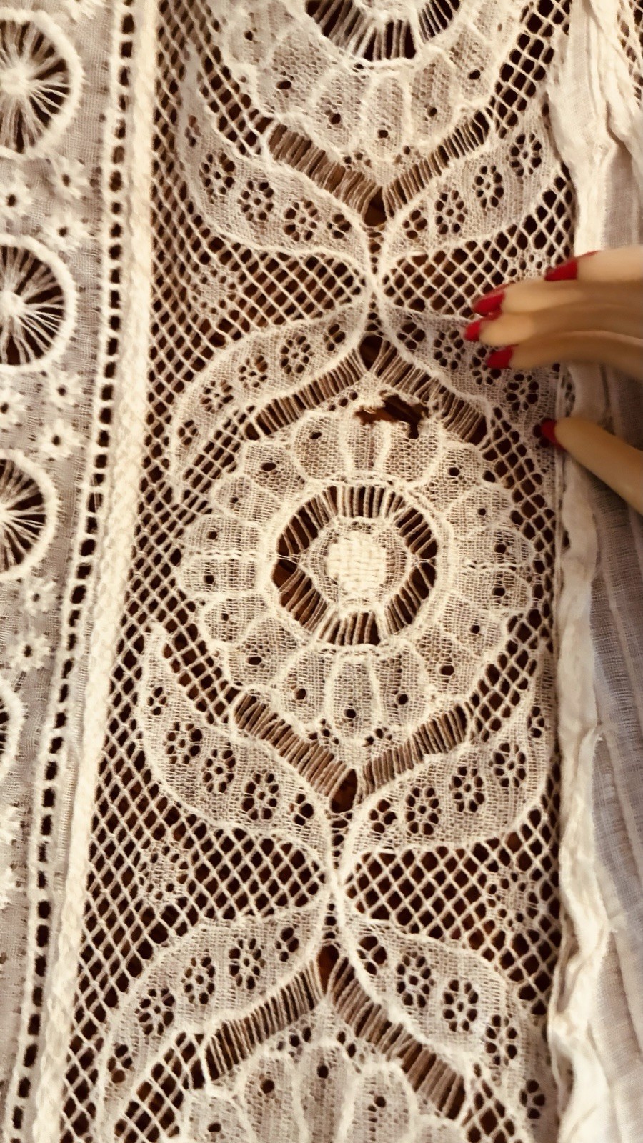 Edwardian White Cotton Petticoat Spider Medallion Brussels Lace Eyelet Ladders