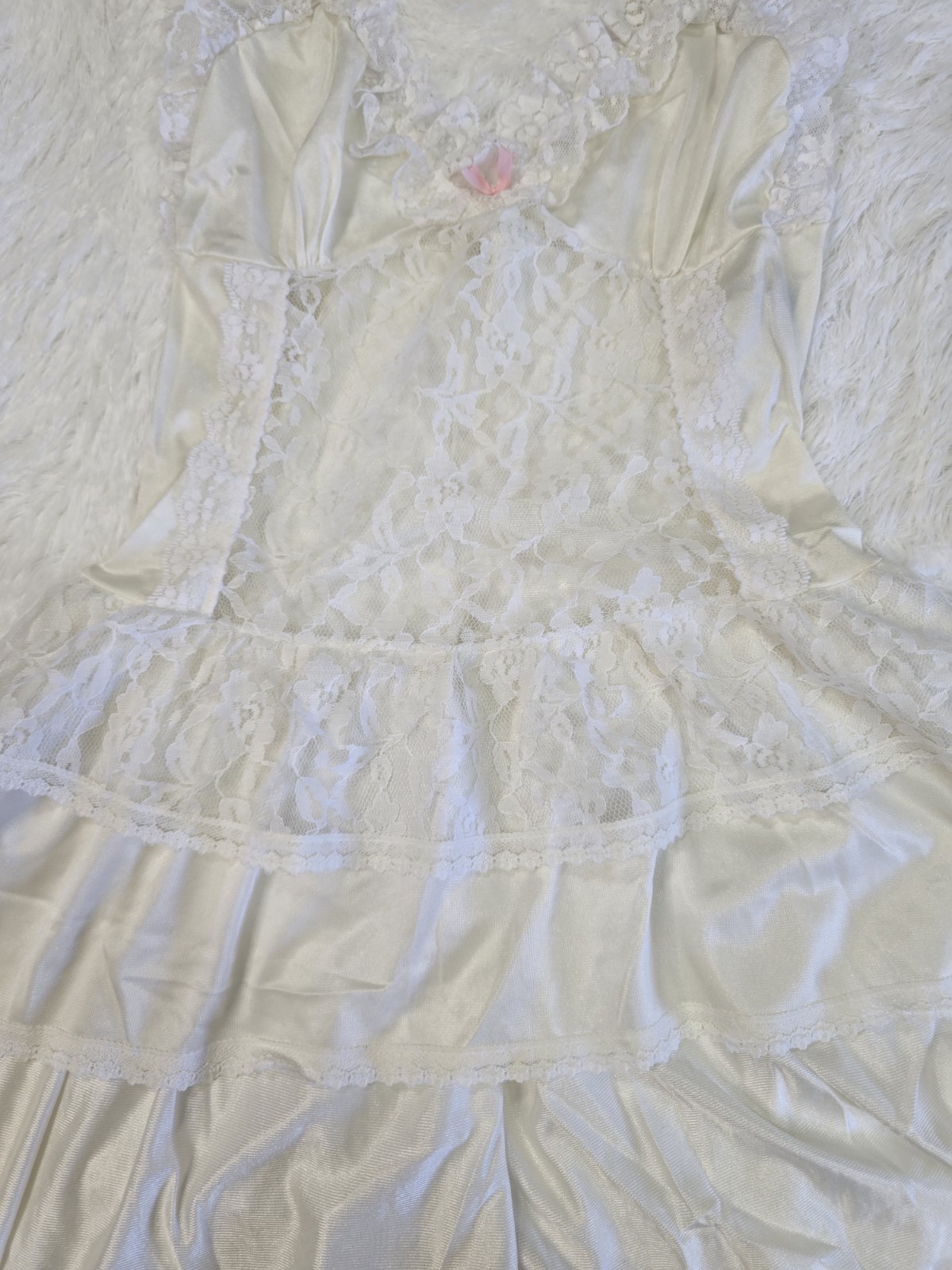 Vintage EUC Lady Cameo Dallas White Satin Bridal Slip Size Small