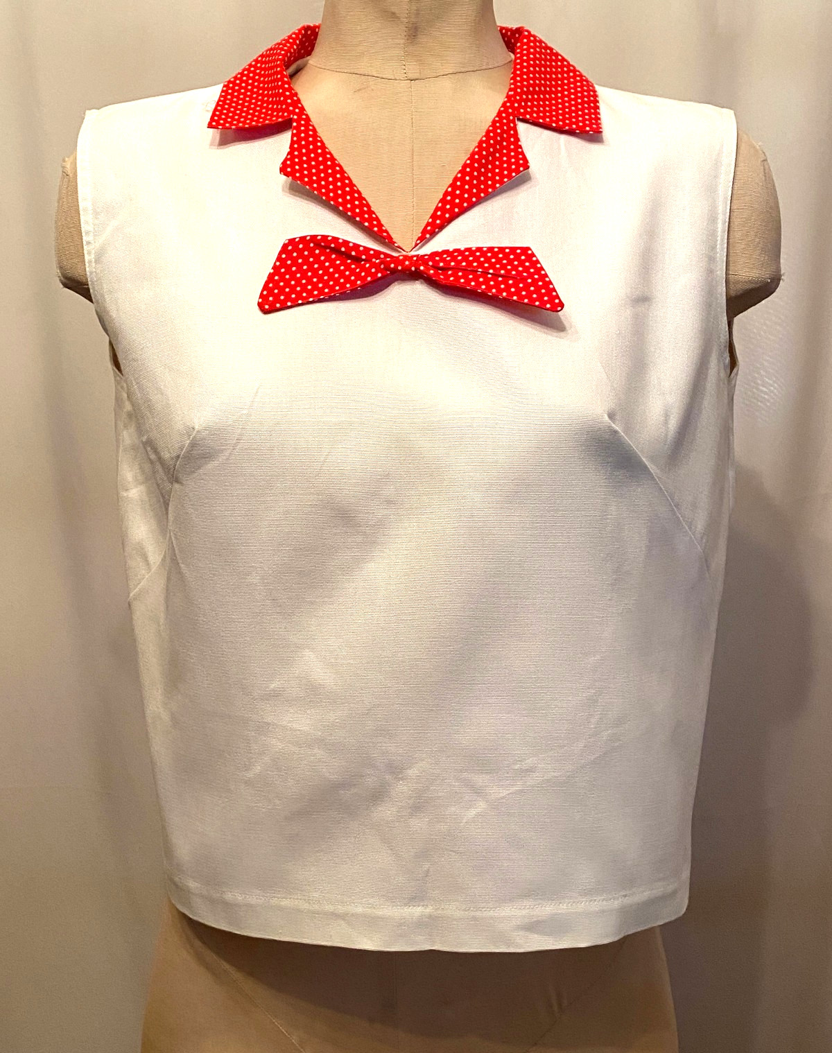 Vintage 1950’s Button Back White Top with Red Polka Dot Collar & Bow Tie 12 px