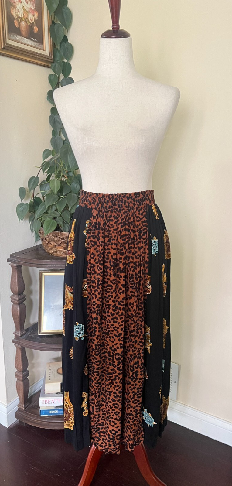 Vintage Ms Interpret New York Top and Skirt Set sz L Black Animal Print