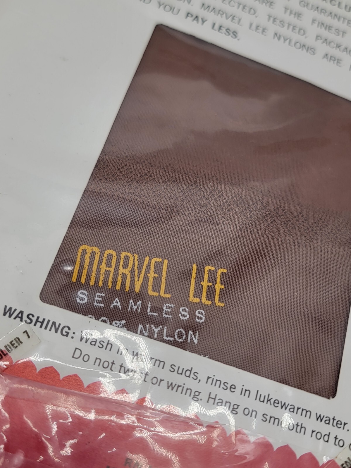 Vintage Marvel Lee Nylon Stockings Taupetone Small 8 1/2 Seamless Regular NEW
