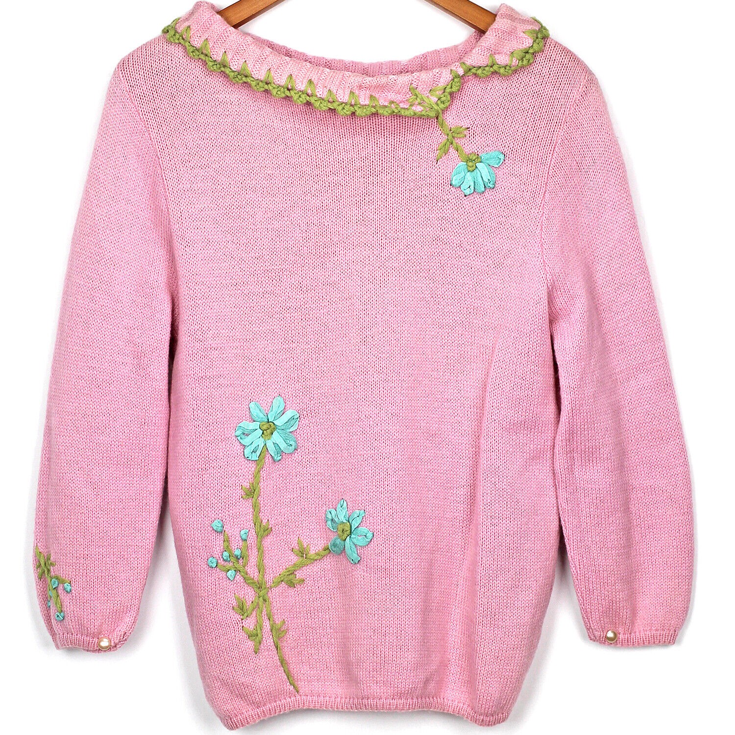 1960s Vintage Mod Pink Wool Pullover Sweater Flower Crochet Coquette Spring M