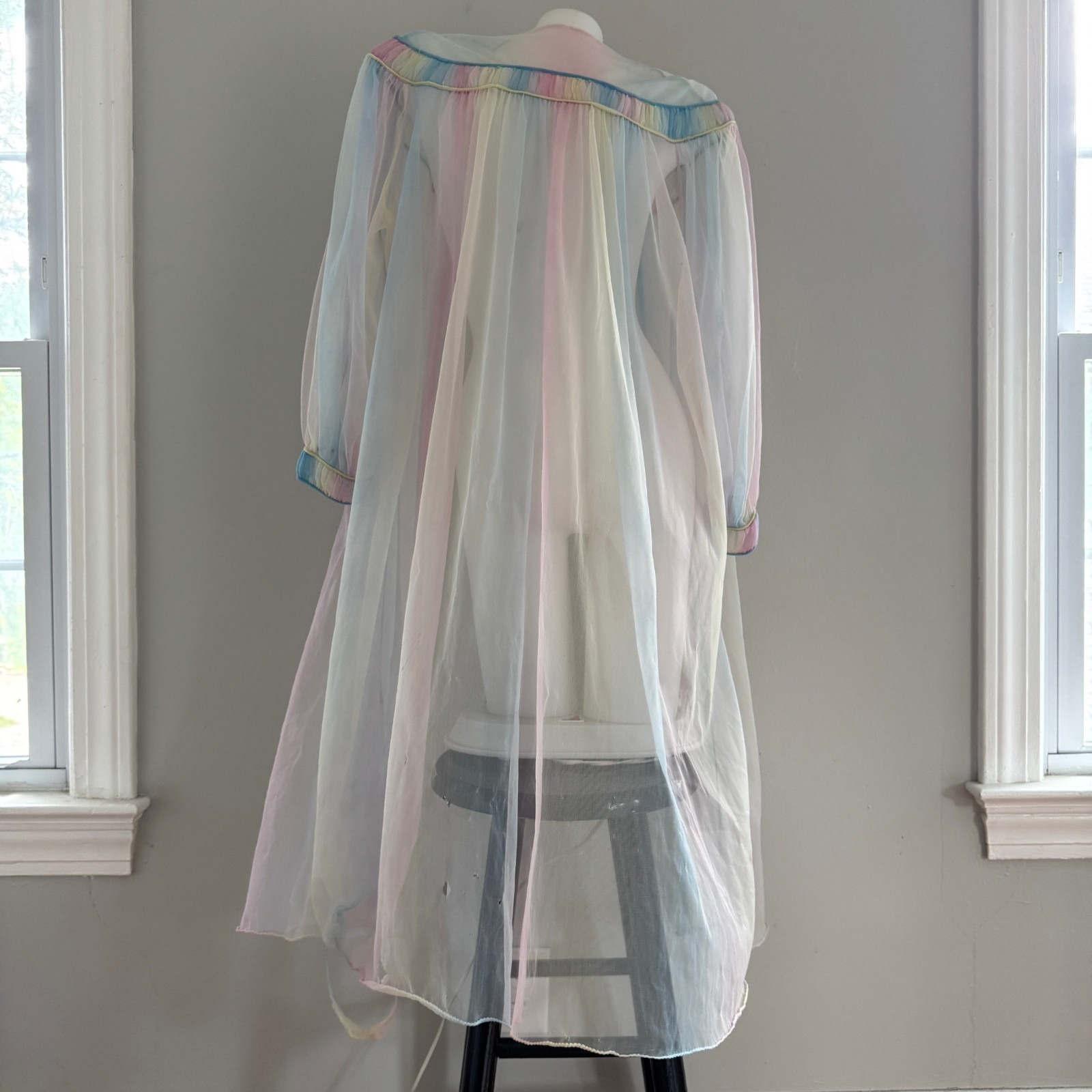 60s vtg DOLSYL Sheer Pastel RAINBOW OMBRE Dressing Gown Chiffon Robe Tent Dress