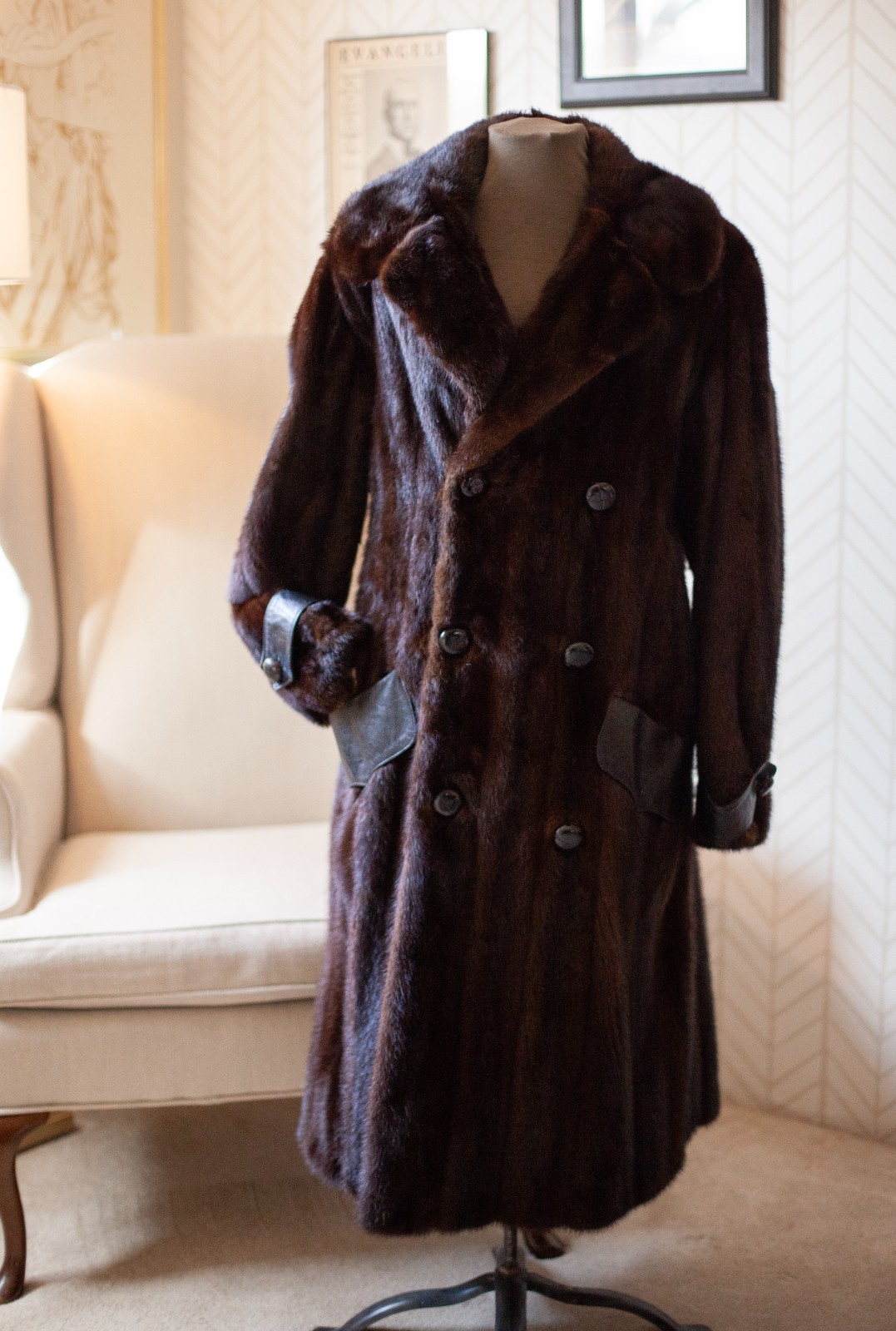 Vintage 70s Brown Mink Fur Calf-Length Retro Coat w/ Leather Accents Wide Collar
