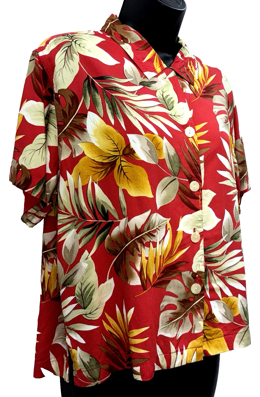 VTG Basic Editions Women Size M Button Up Short Sleeve Top Rayon Red Hawaiian