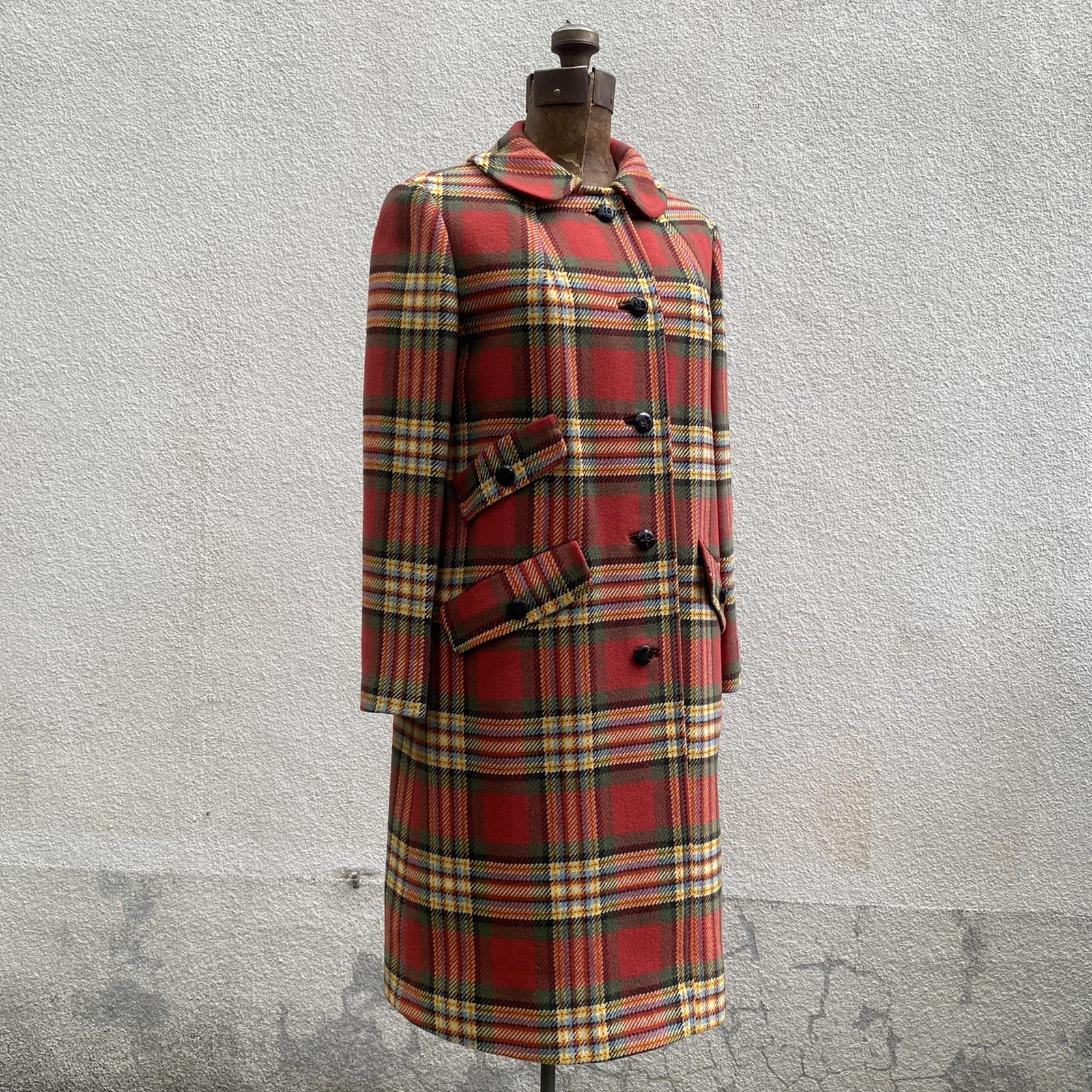 Vintage 1950s Pendleton 100% Virgin Wool Red Plaid Multi Color Town Coat S/M