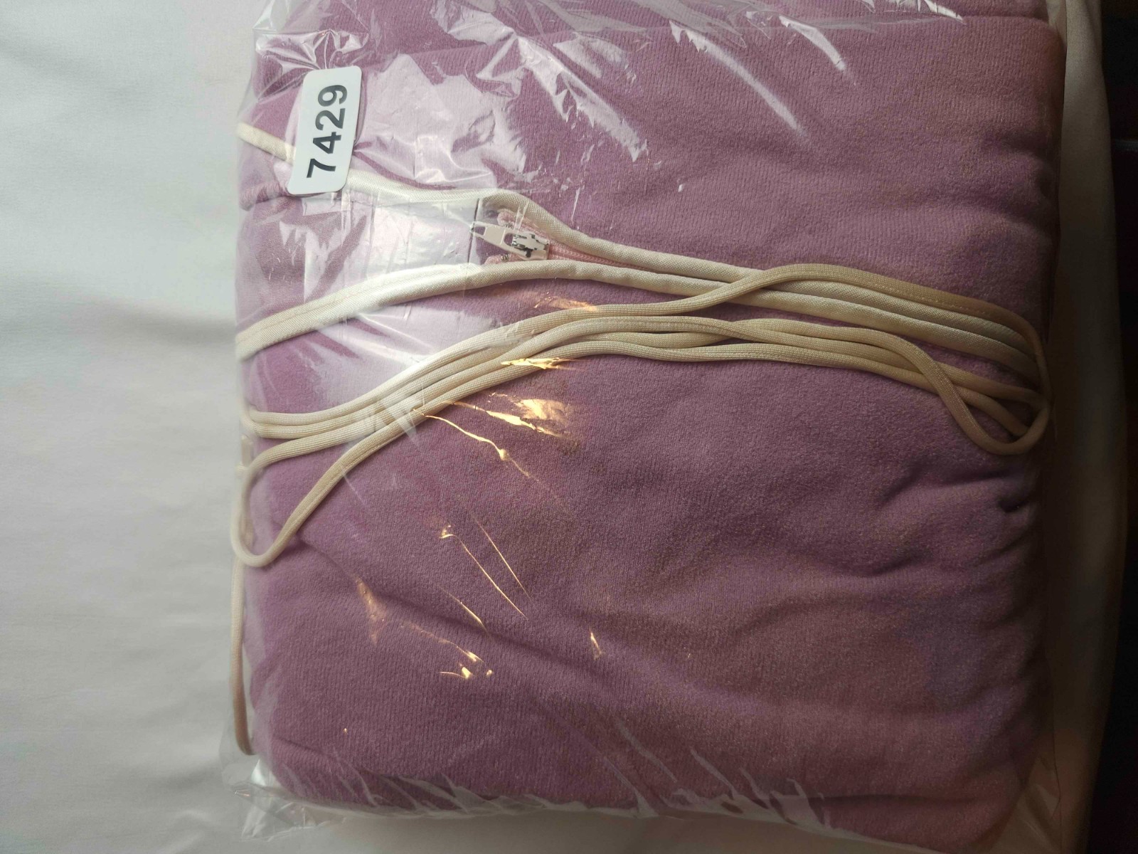 VTG 70s Vanity Fair Pink Velour Robe M Zip Front Drawstring Lounger Housecoat