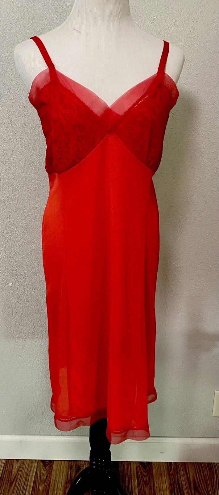 Vintage 1950s Red Rockabilly Chiffon & Lace Full Slip Nylon Sz 38 35 40