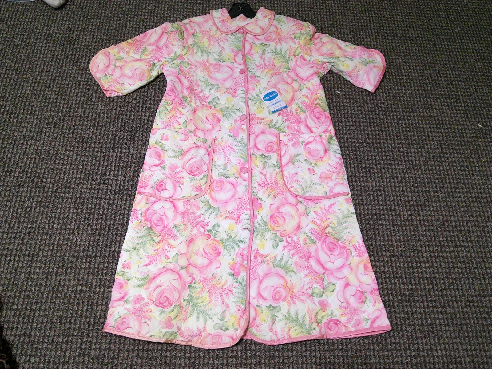 NOS New With Tag Vintage 60s/70s MOD Pink Rose Floral Quilted House Coat Dress S