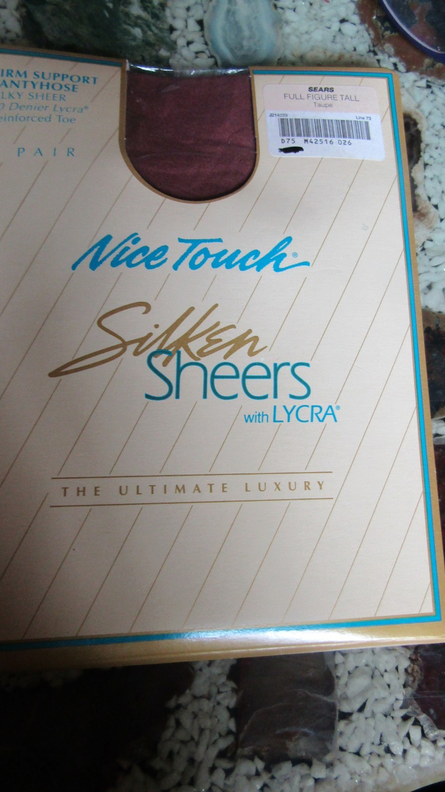 NICE TOUCH Vintage TAUPE Nylon PANTYHOSE-Size FULL FIGURE TALL – 1980’s