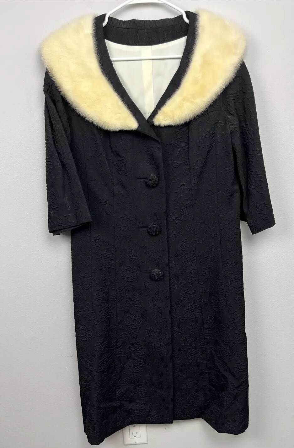 VTG Int’l Ladies Garment Workers Union Black Coat USA Fur Collar 3/4 Sleeve