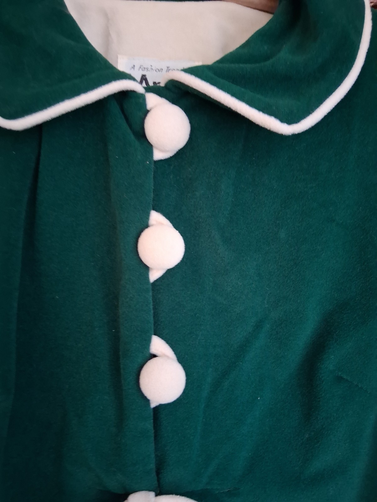 Vintage I- APPEL Long Velour Robe Womens Velvety BIG BUTTONS, Big Pleat,